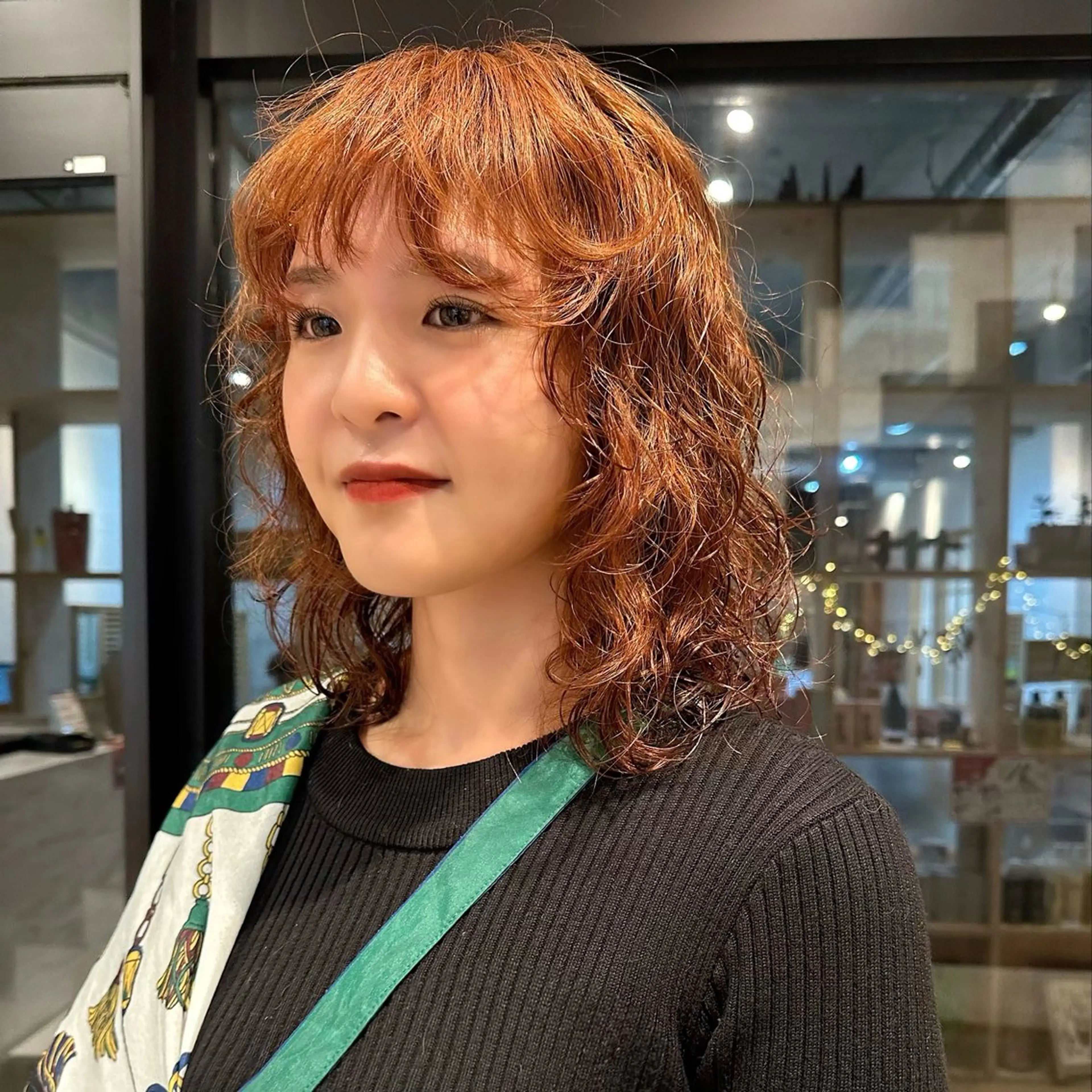 ミディアム カラー ブリーチ ダブルカラー ブリーチなしカラー オレンジ パーマ/ボブパーマ 艶カラー/坂本小夏のヘアスタイル