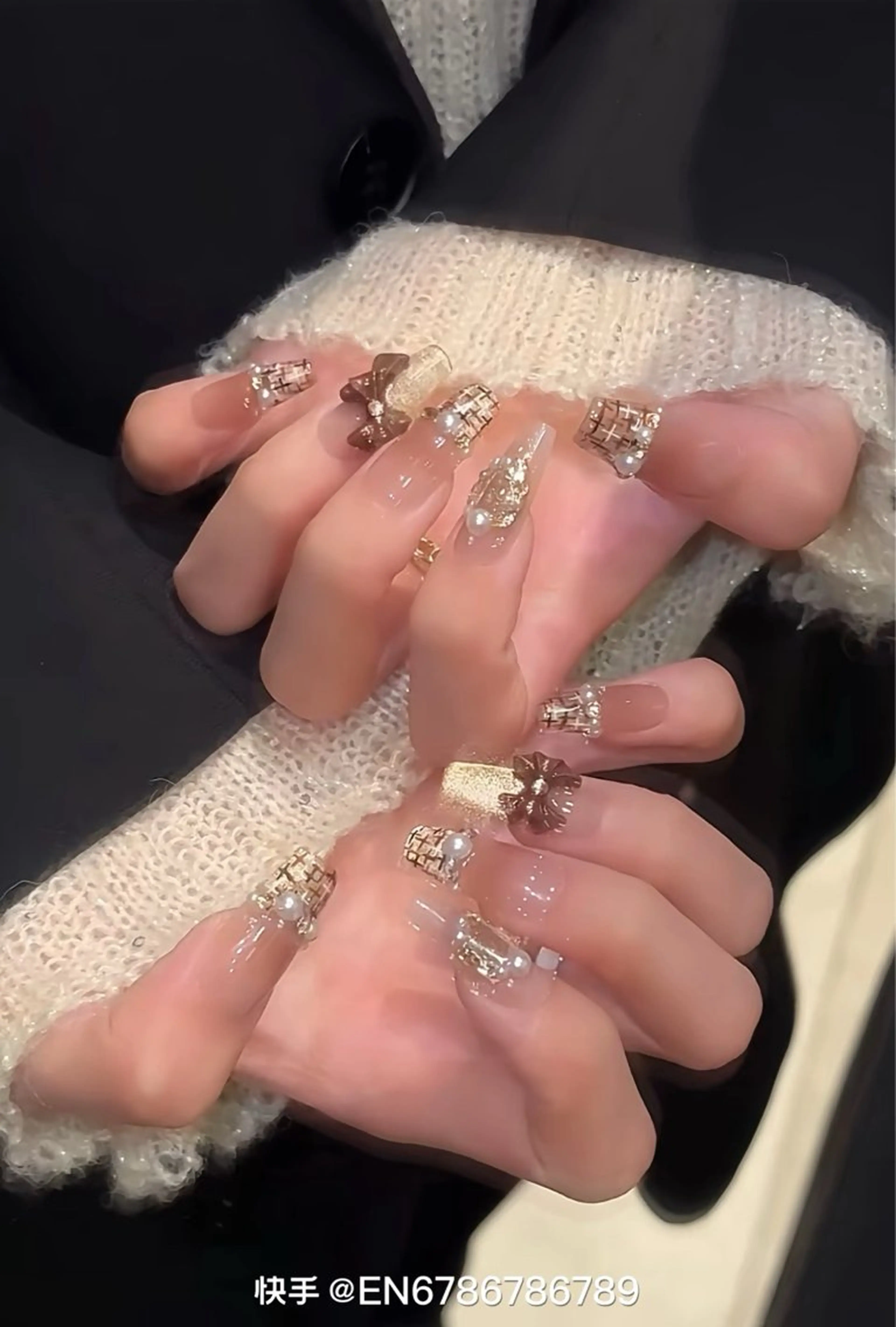 ネイル 長さ出し フレンチネイル ジェルネイル 韓国ネイル マグネットネイル sun nail池袋 モデル募集のネイルデザイン