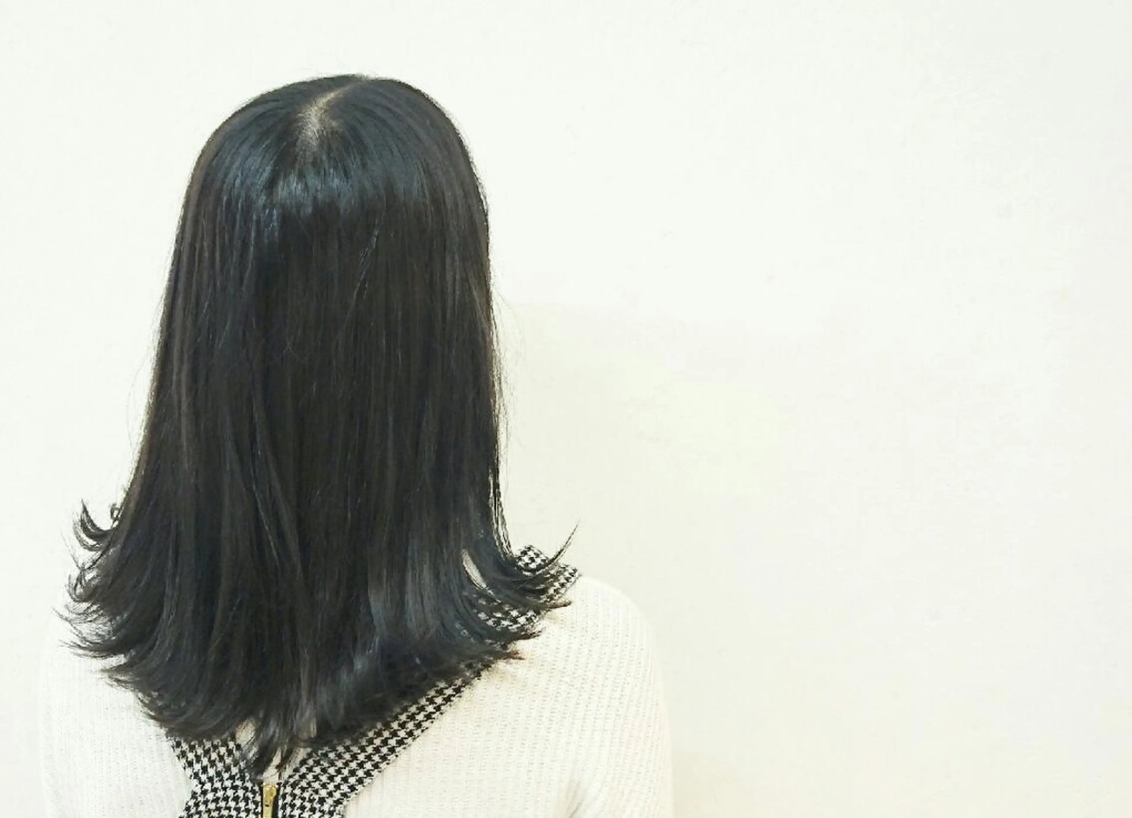 ミディアム カラー 透明感ハイライト◎ 伊藤夏海のヘアスタイル