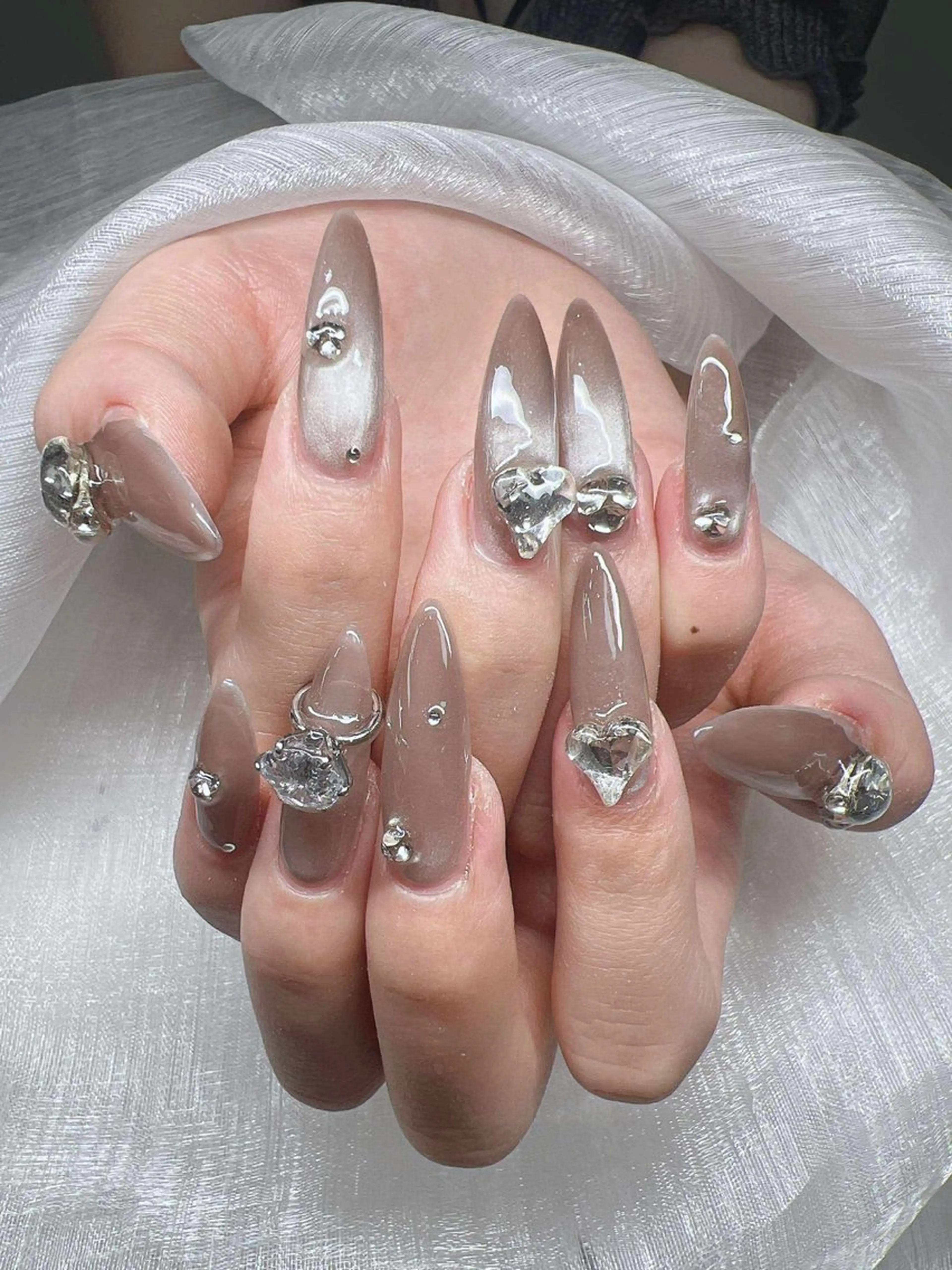 ネイル ハンドネイル Lee Nailsのネイルデザイン