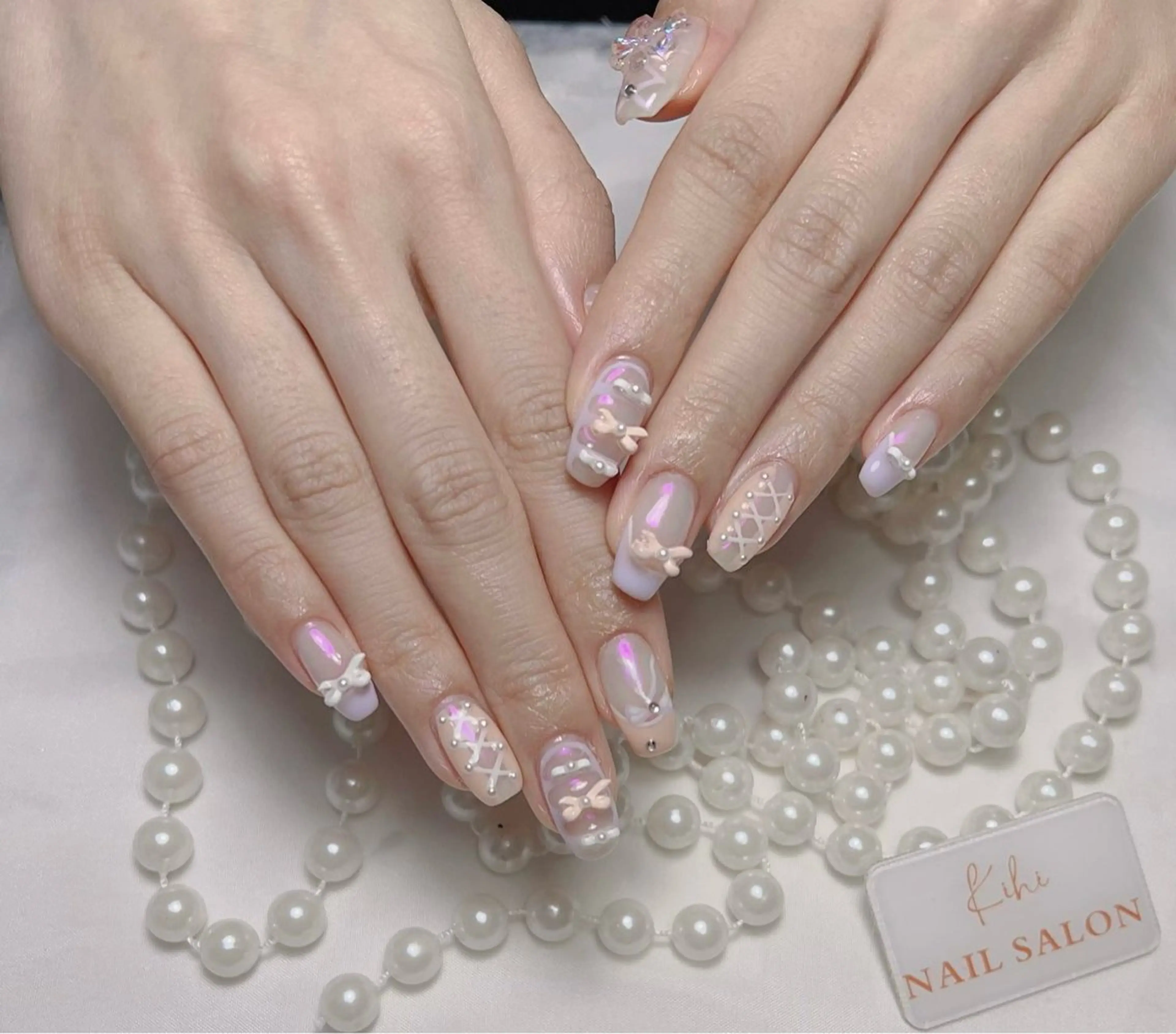 ネイル アートネイル フレンチネイル ジェルネイル グラデーション 韓国ネイル ハンドネイル ハンドケア さくら💮💮 【オフ無料】のネイルデザイン