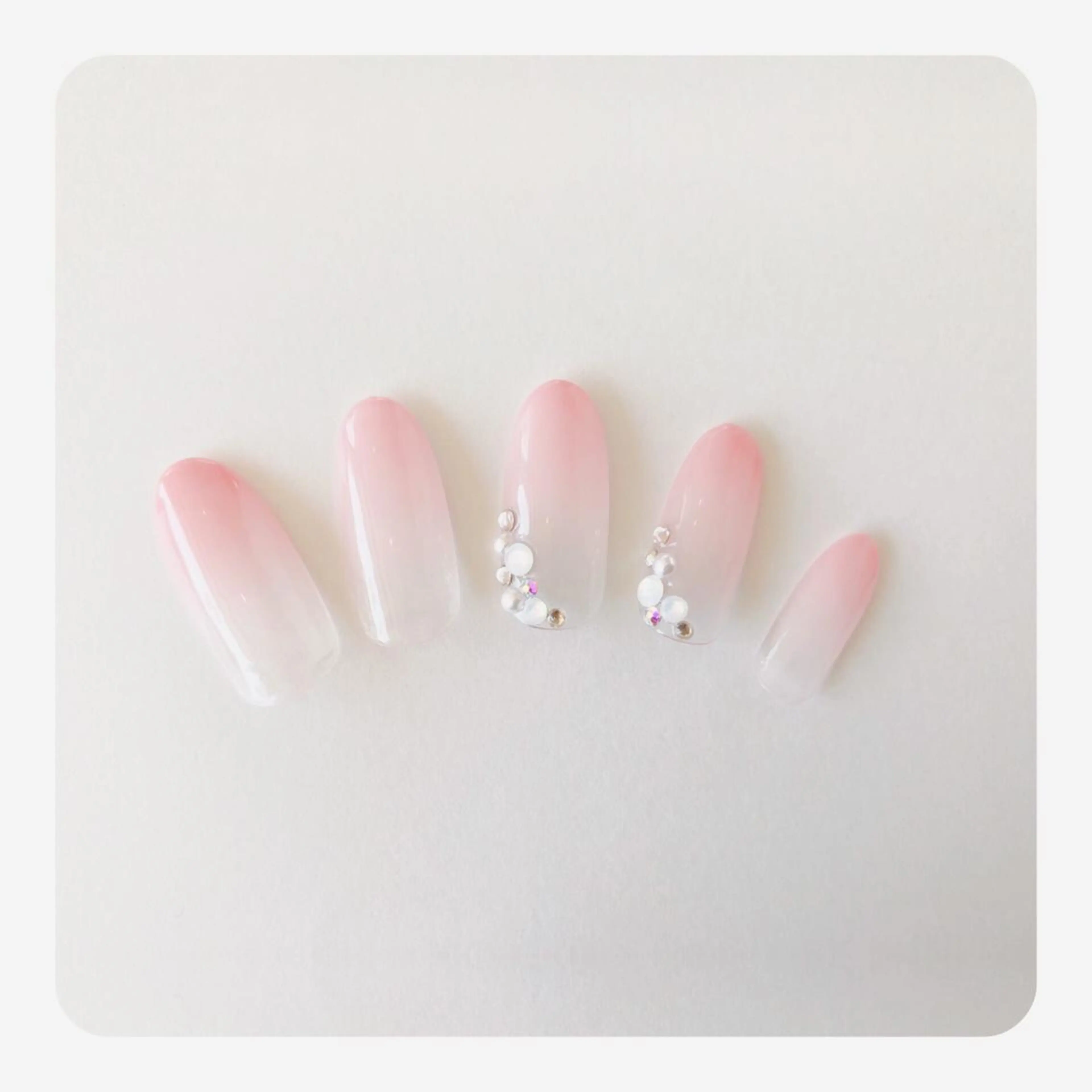 ネイル u_nail所属・u Sayuriのネイルデザイン