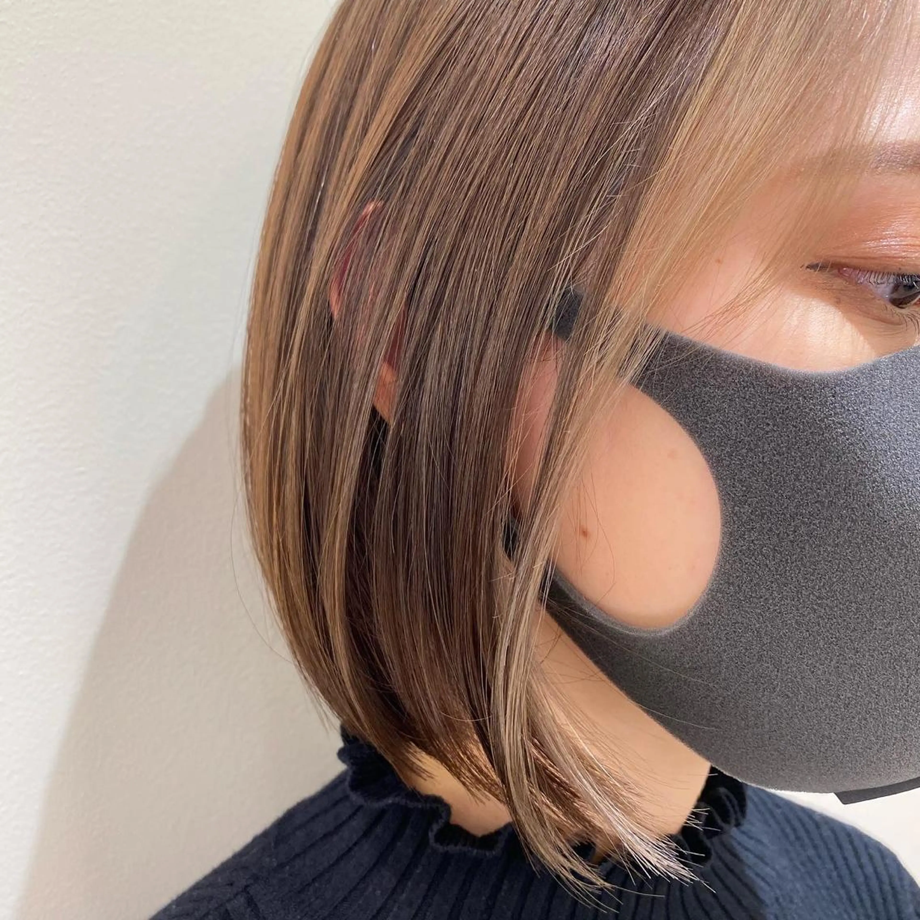 ショート カラー カット ヘアカラー トリートメント プレイングカラー🤍 細めハイライトのヘアスタイル