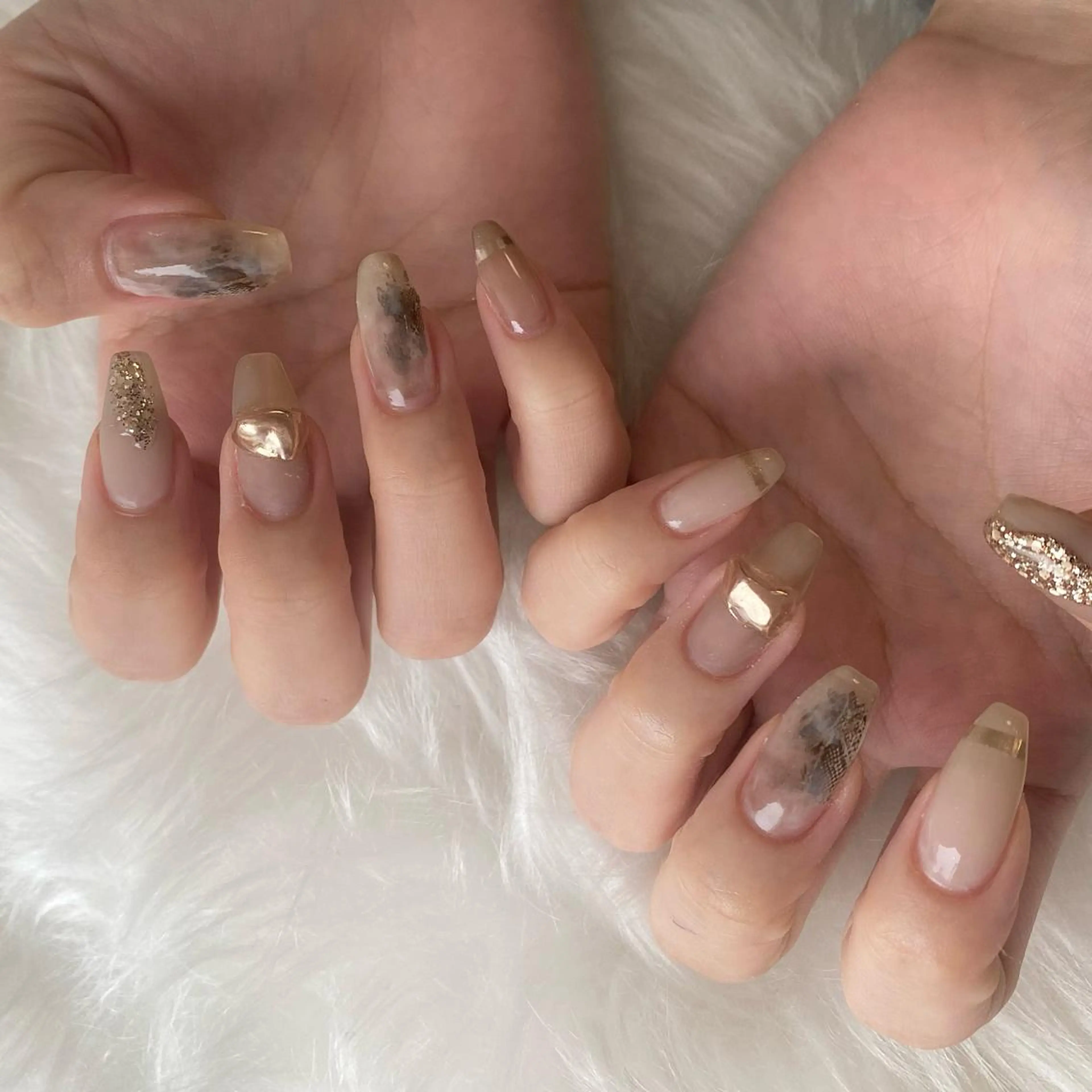 ネイル Ray. ／綺麗目ニュアンスのネイルデザイン