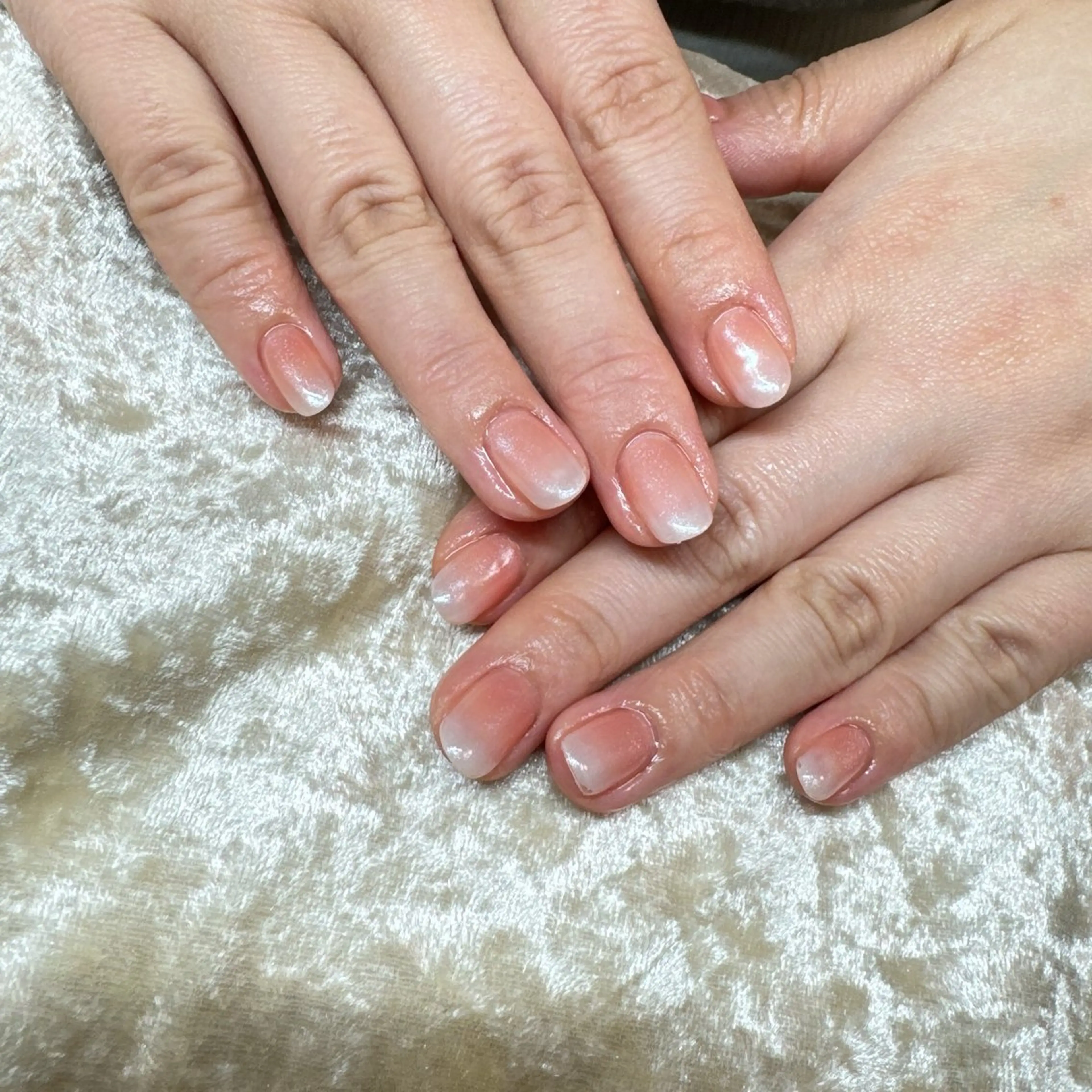 ネイル ホワイト N.plus NaiLのネイルデザイン
