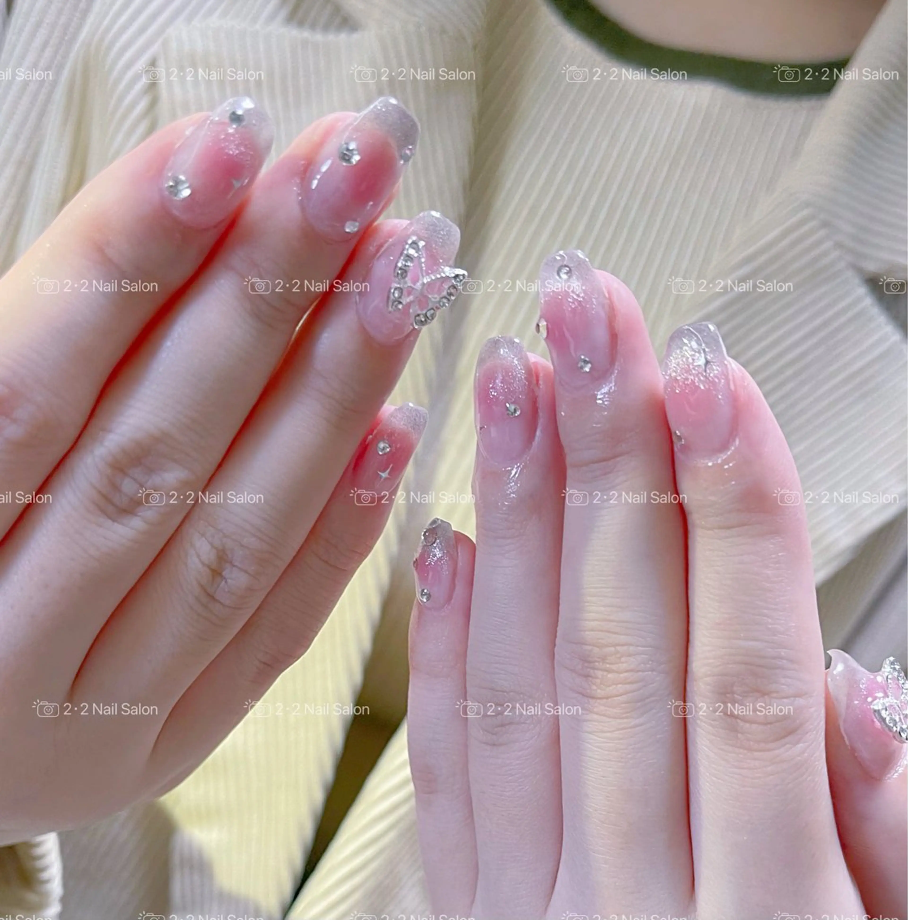 ネイル ハンドネイル 🦋y y Nail 🤍のネイルデザイン