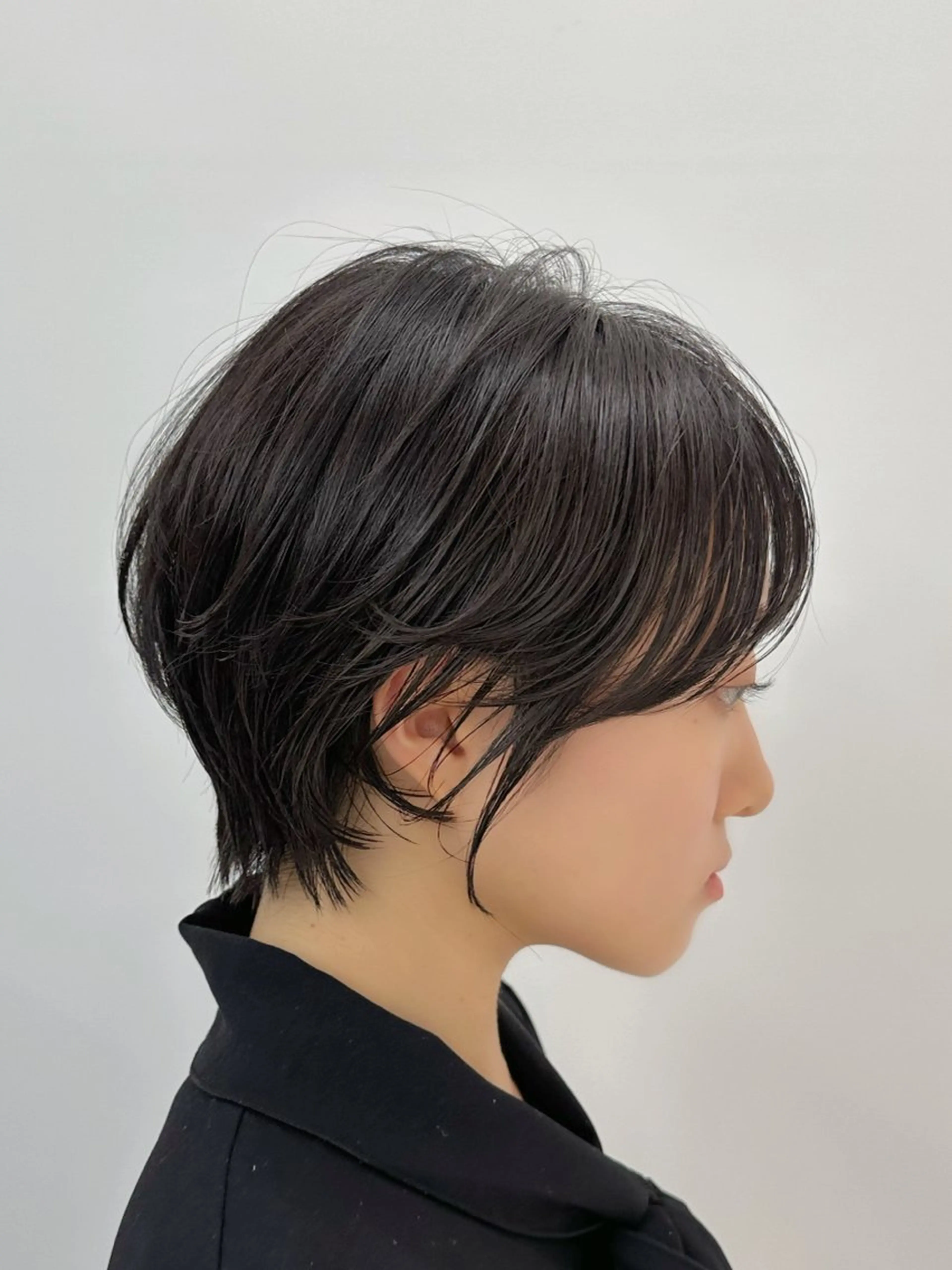 ショート 高橋 沙央のヘアスタイル
