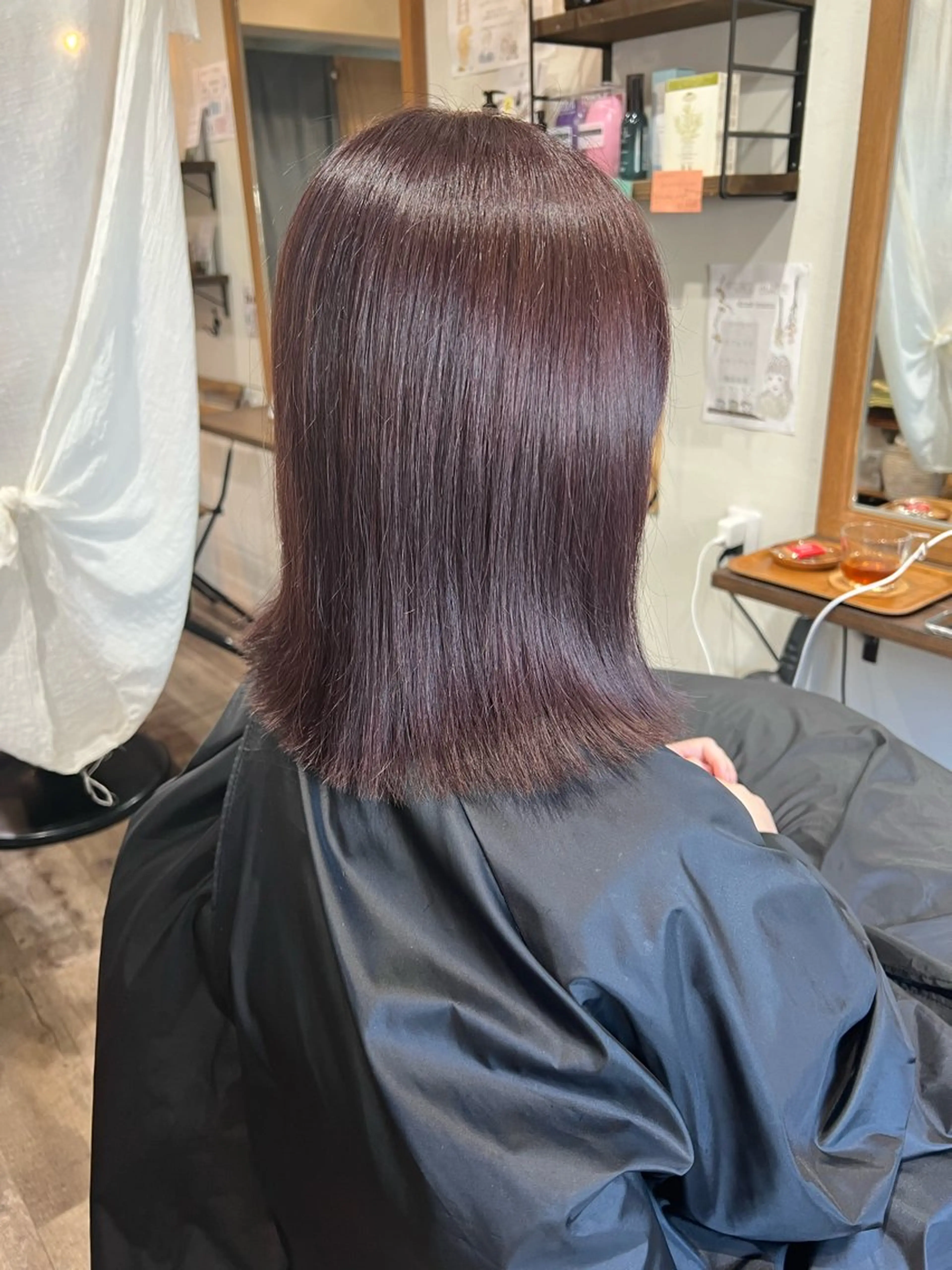 ミディアム カラー ボルドーカラー ブラウンカラー カット ヘアカラー トリートメント カラーパティシエ facce🌼ikoのヘアスタイル