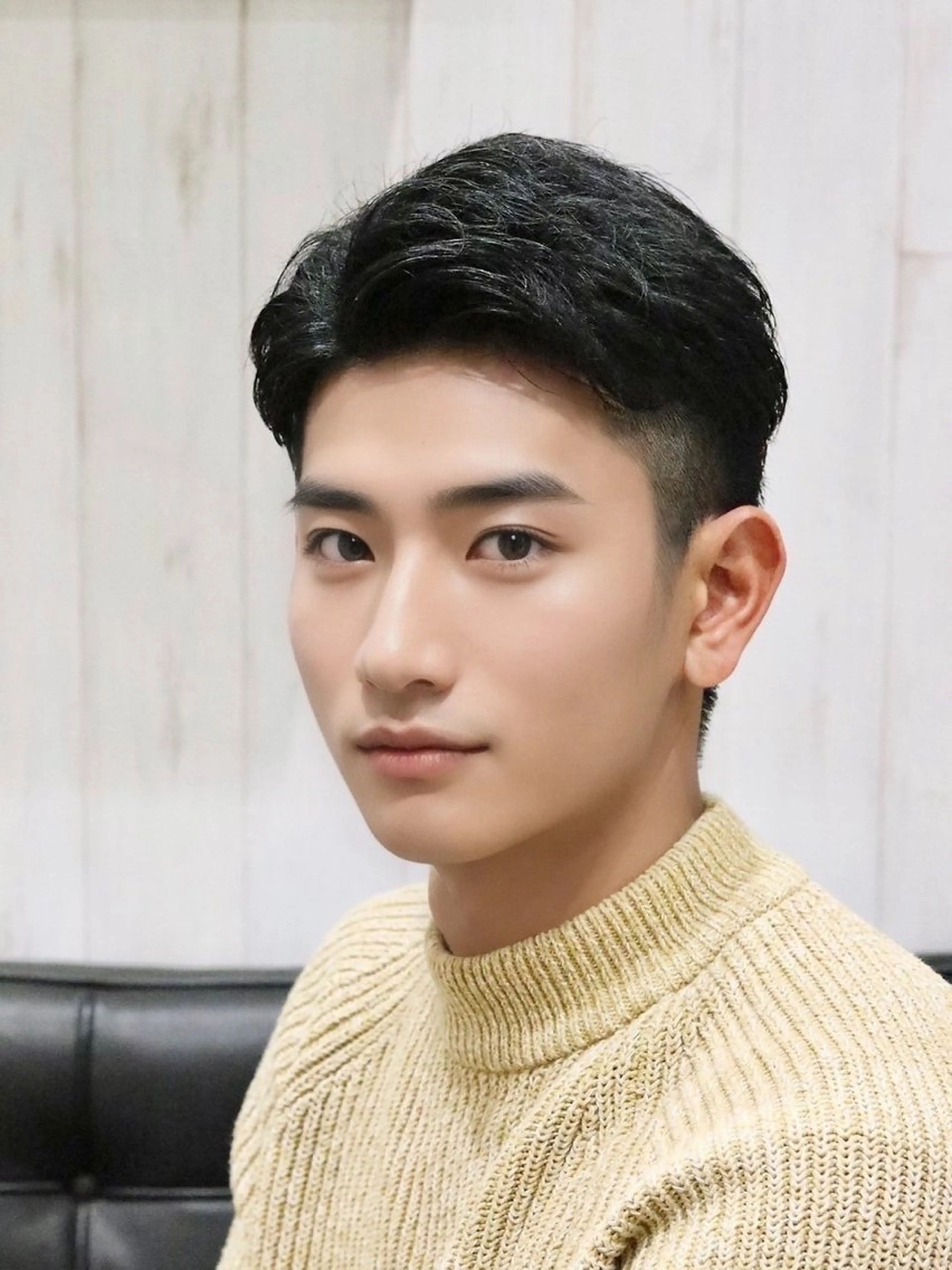 ショート カラー メンズ 高村 茉耶のヘアスタイル