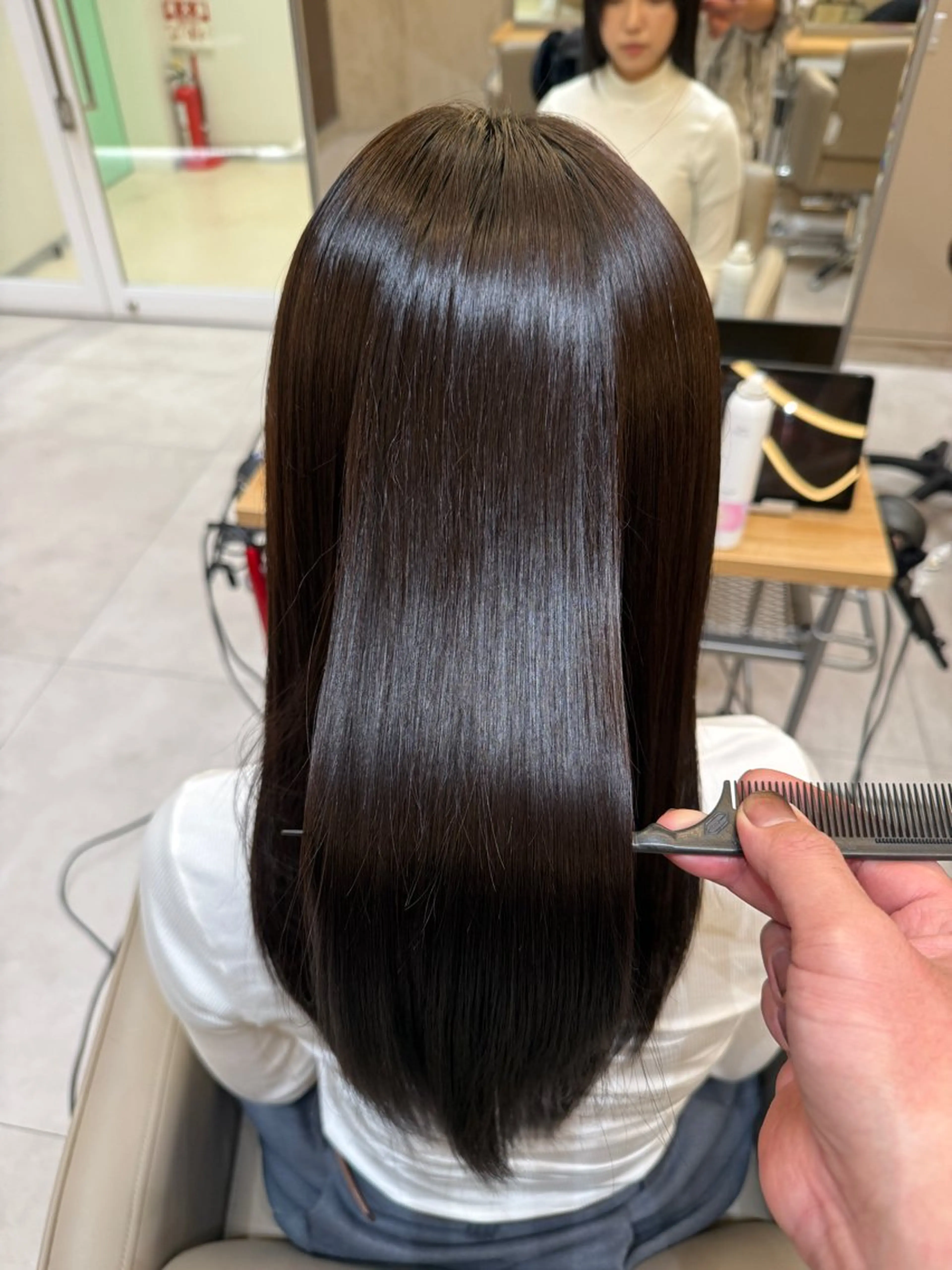 セミロング トリートメント ✨赤味消しカラー✨ 韓国ヘア/古川恭平のヘアスタイル