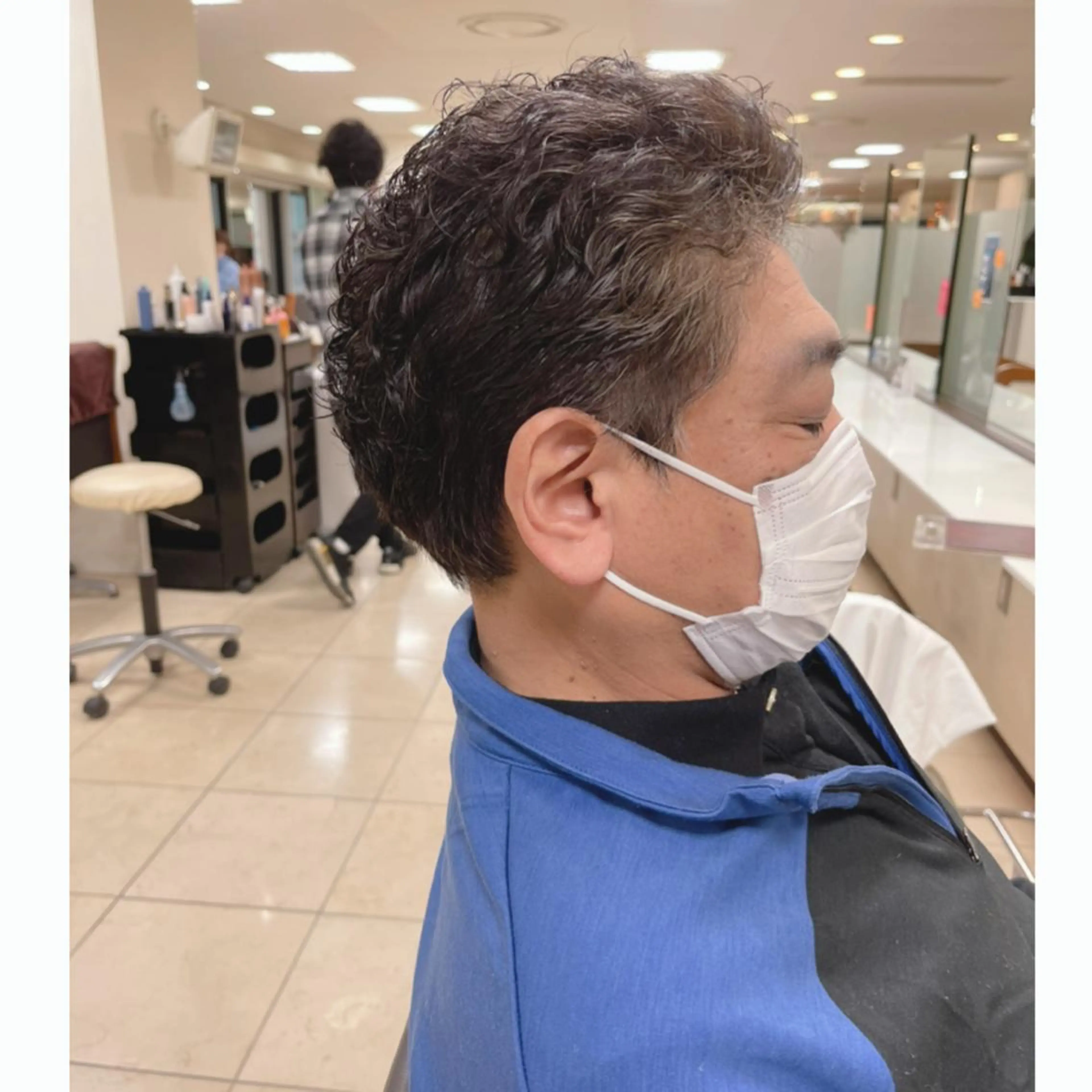 パーマ メンズ メンズパーマ ラカリテ所属・渋谷 りなのヘアスタイル