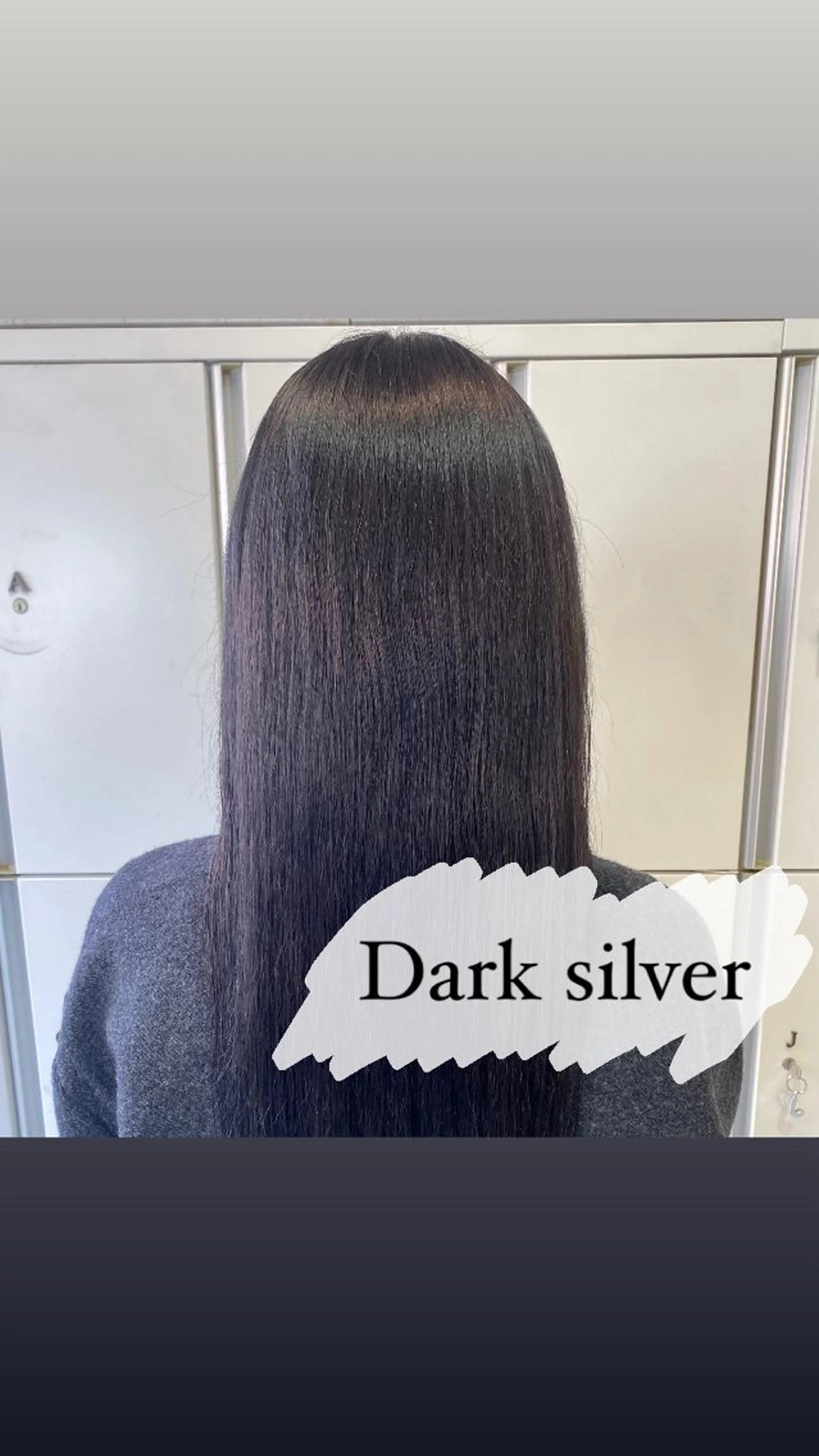 ロング カラー ヘアアレンジ 透明感カラー シルバー ミルクティーベージュ 暖色カラー/池田麻帆のヘアスタイル