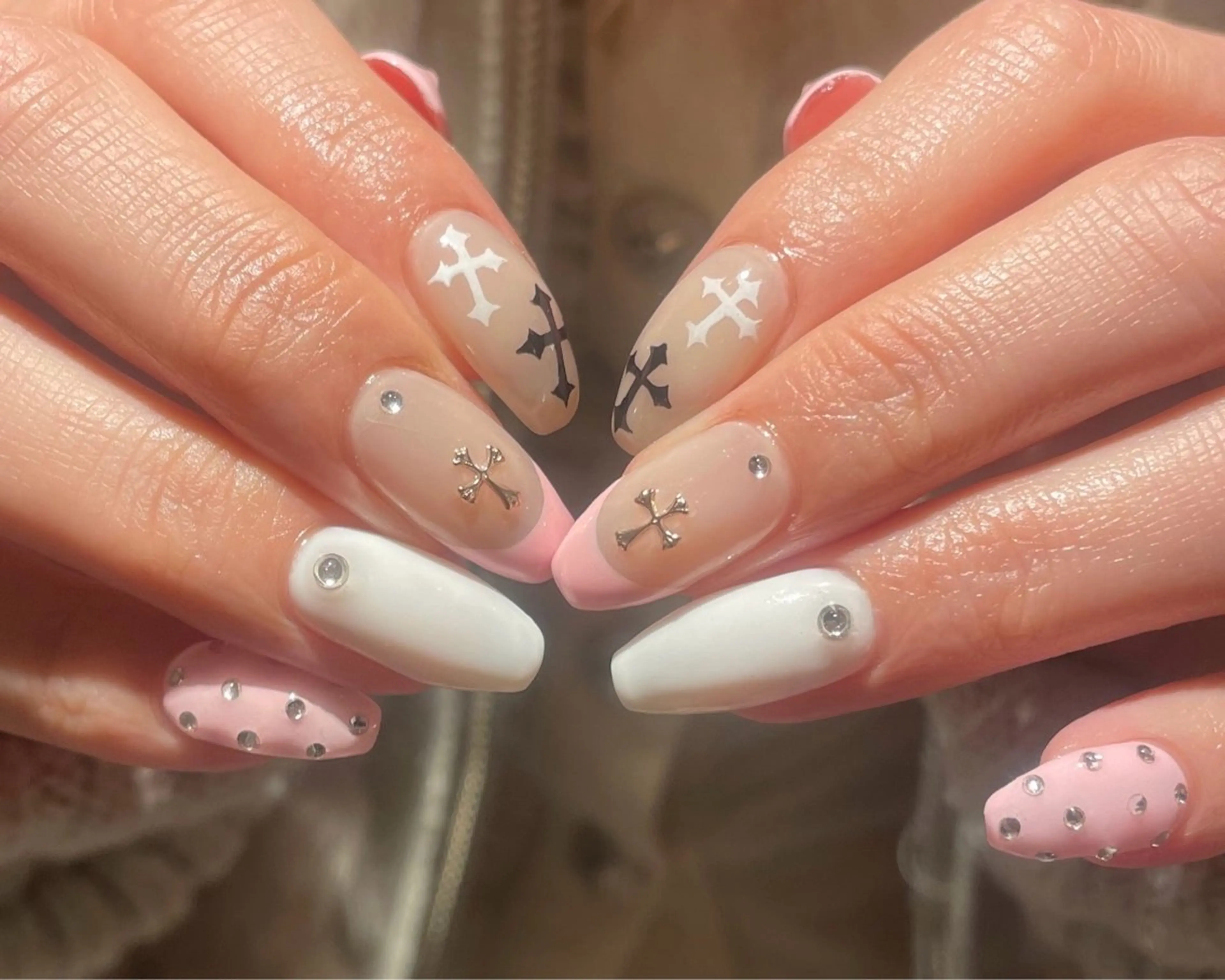 ネイル ハンドネイル 花岡 美沙子のネイルデザイン