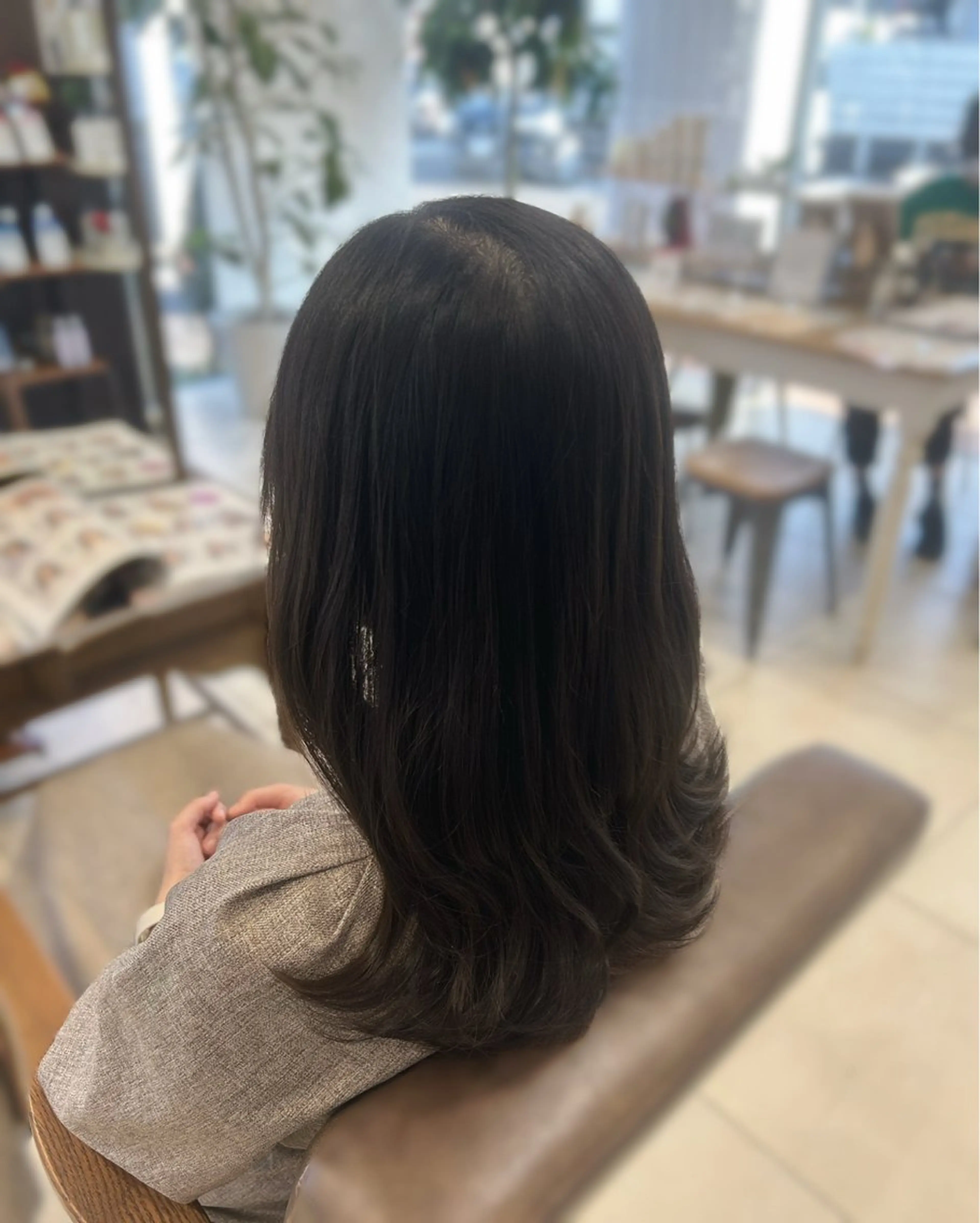 ロング ヘアカラー トリートメント 福川 優月のヘアスタイル