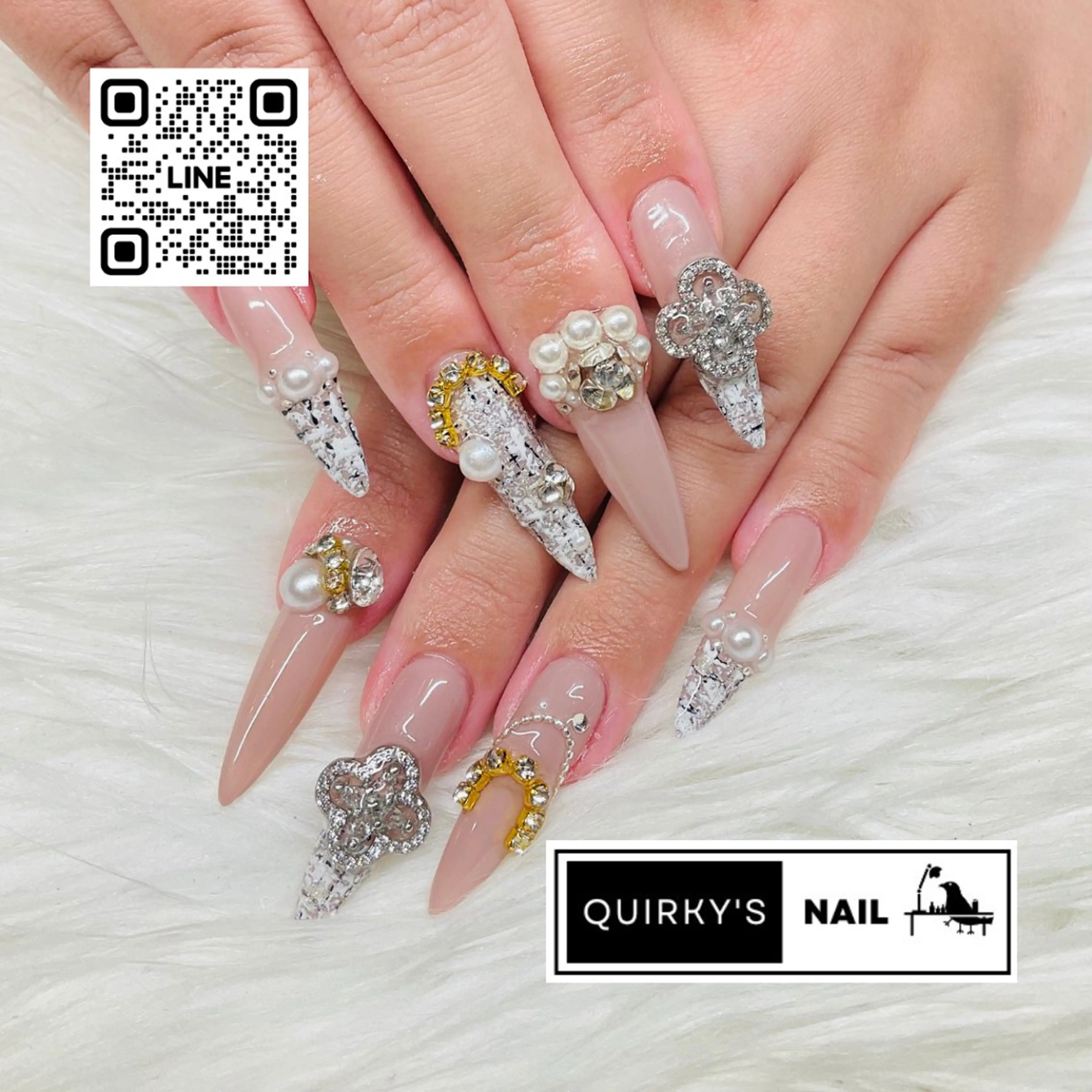 EZ Flow  OPI ネイル　スカルプ　3D  18点　セット ?media_id=3083560393896193277