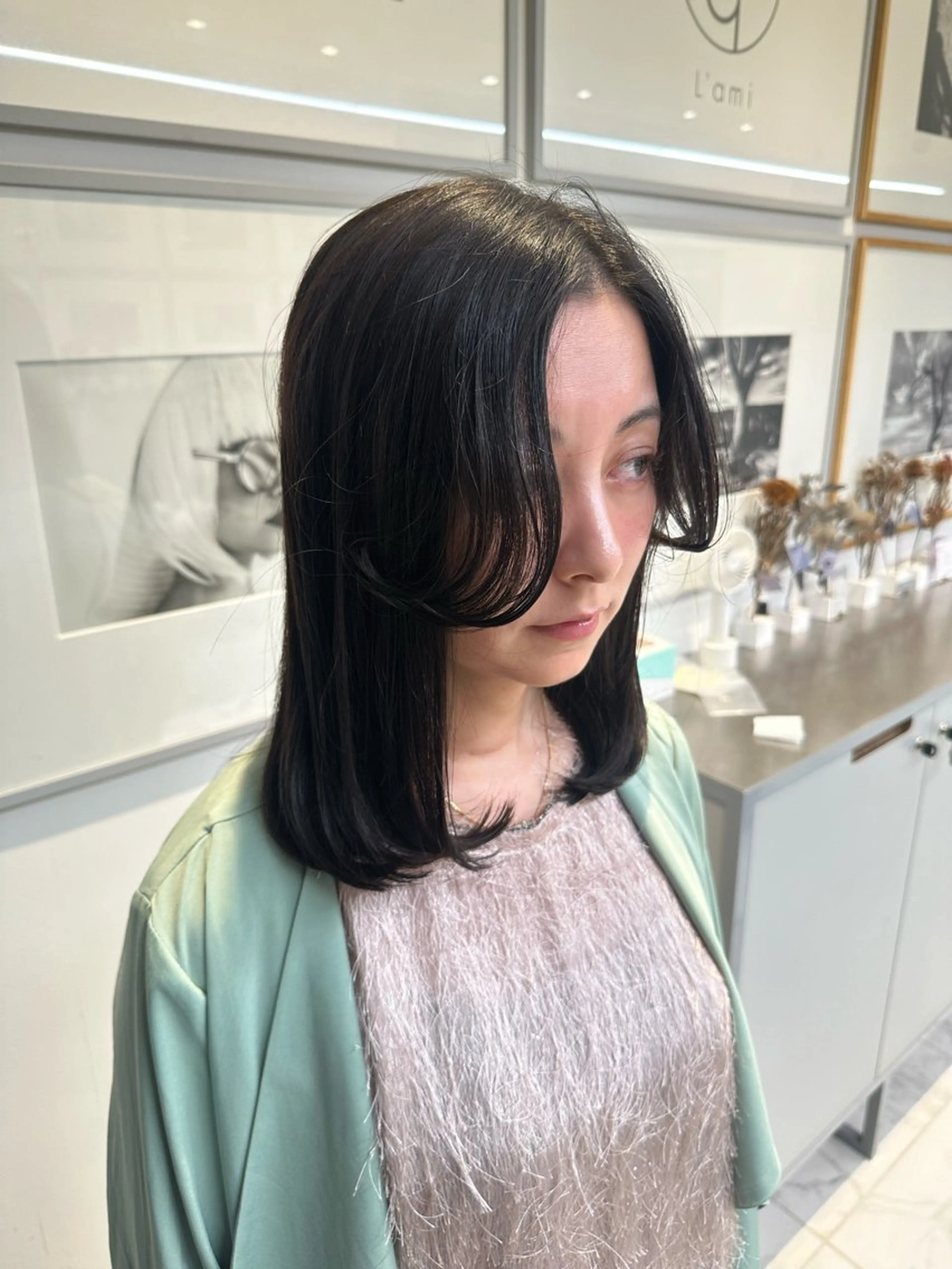 セミロング カラー 顔周りカット 小顔ショート 吉田ジョウのヘアスタイル