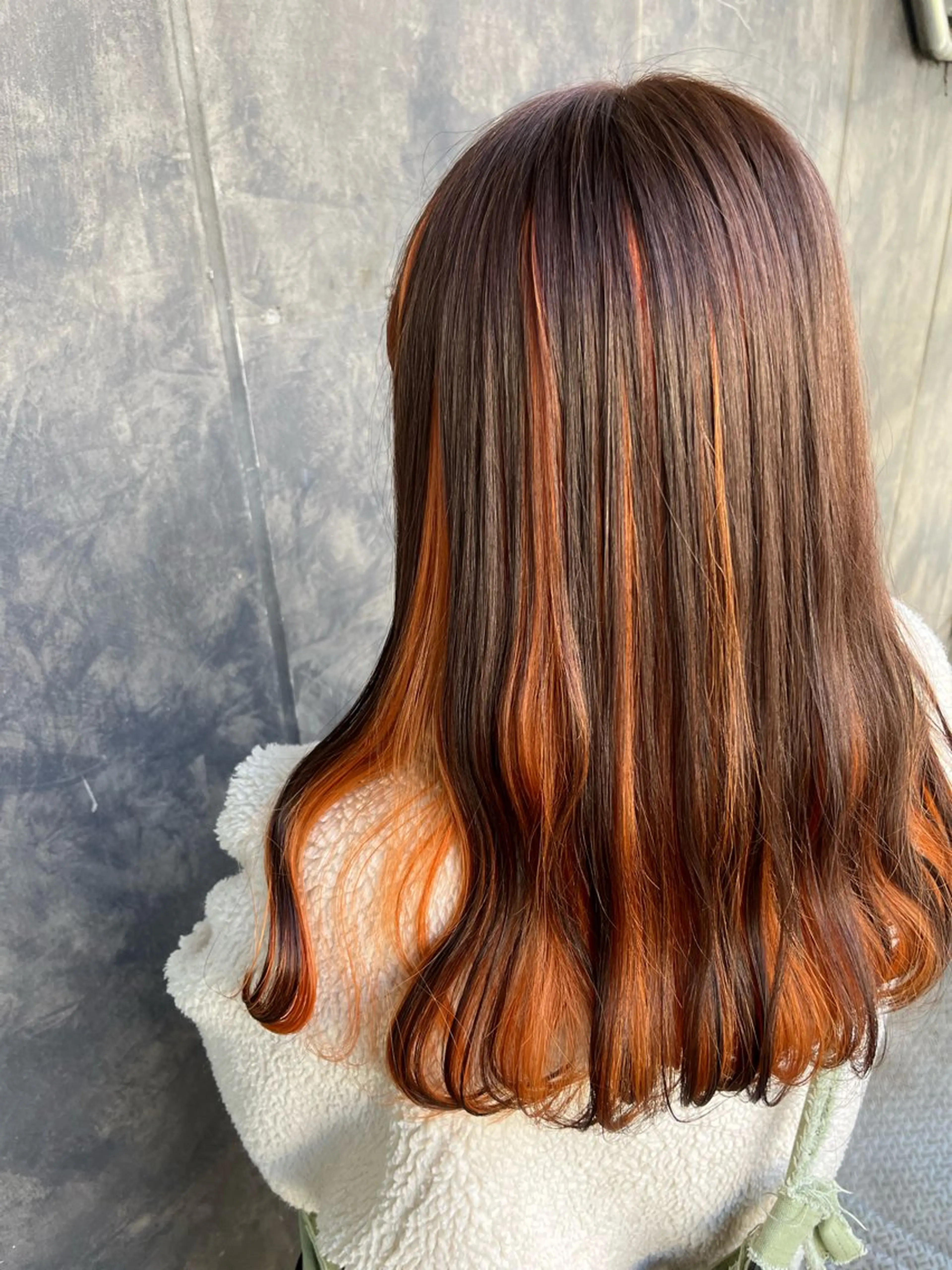 セミロング カラー カット ヘアカラー トリートメント ヘアセット 🎀透明感ブリーチ カラー🎀ミズキのヘアスタイル