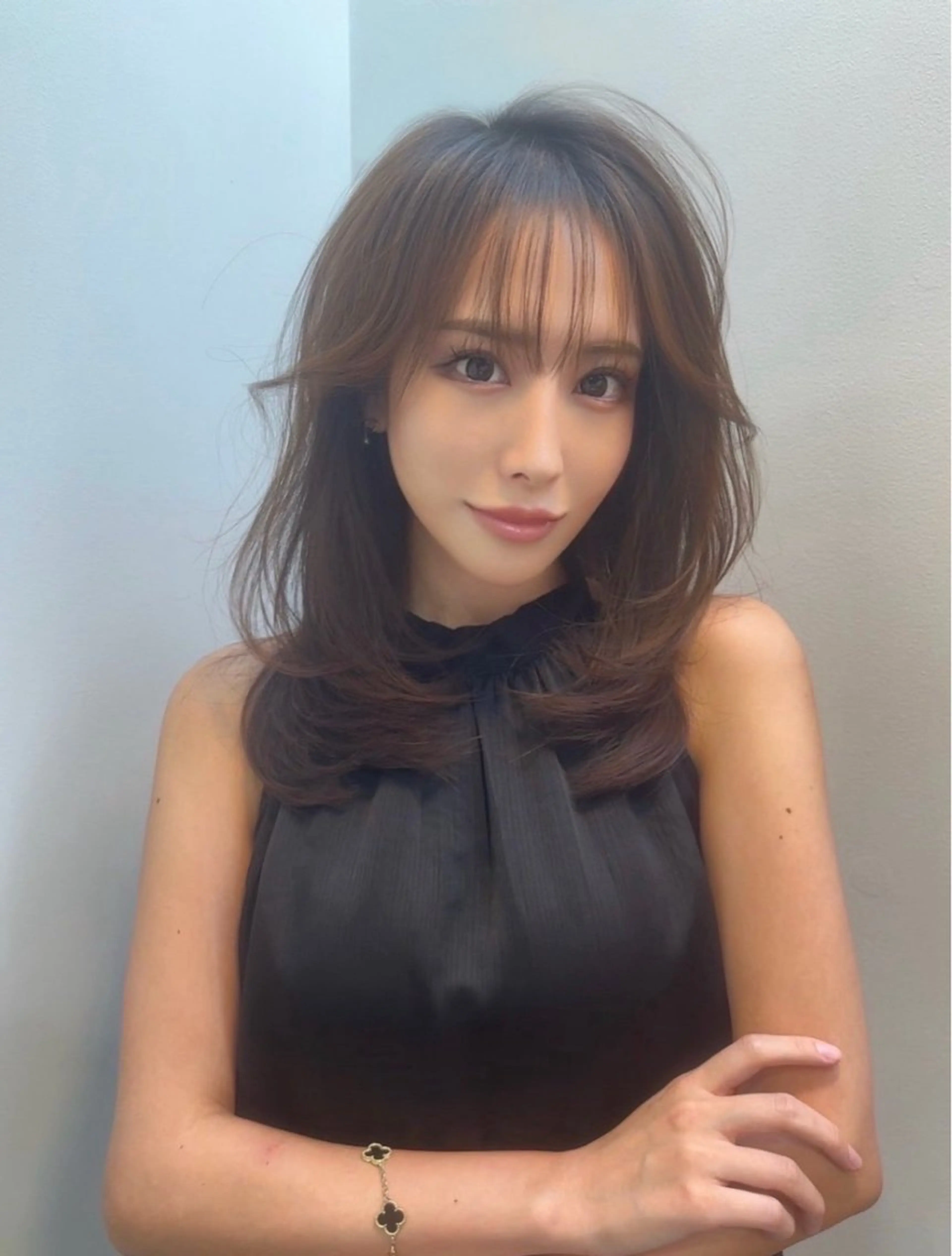 セミロング カット ヘアカラー トリートメント レイヤーカット/ 鐙大斗アブミヒロトのヘアスタイル