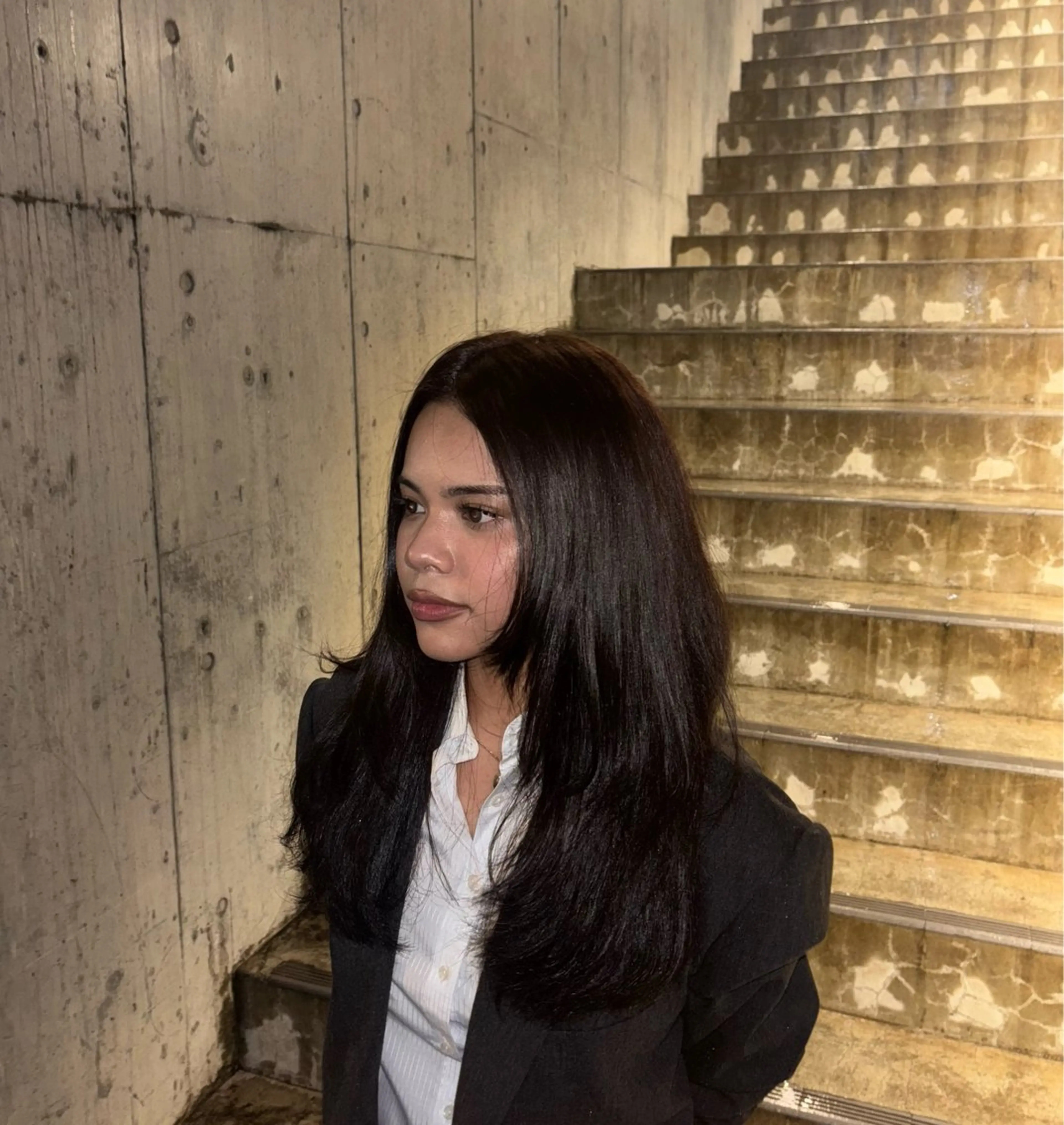 カラー 外国人風ベージュ ×18歳美容師ルイヤのヘアスタイル