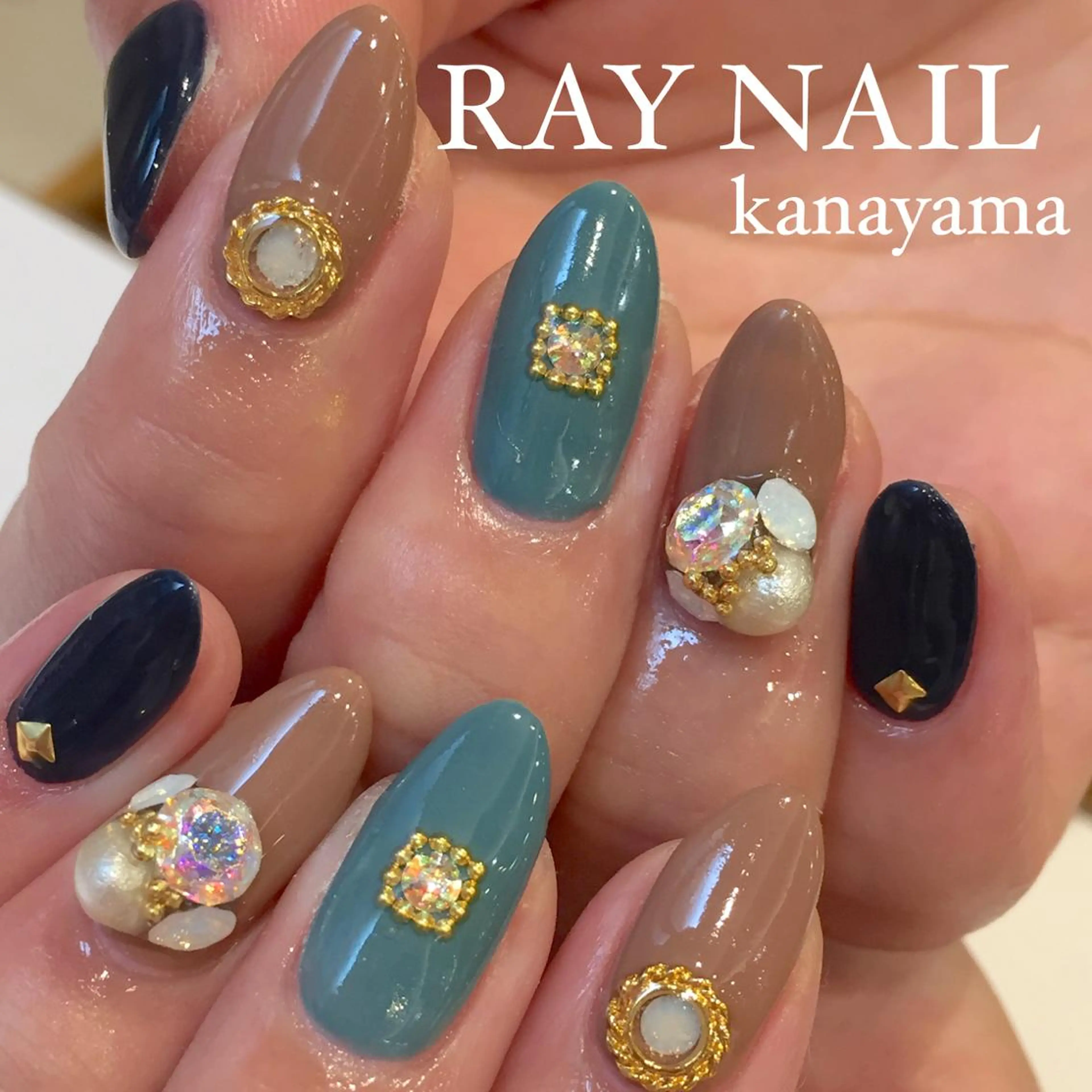 ネイル ワンカラーネイル ストーンネイル Arowa 伊田のネイルデザイン