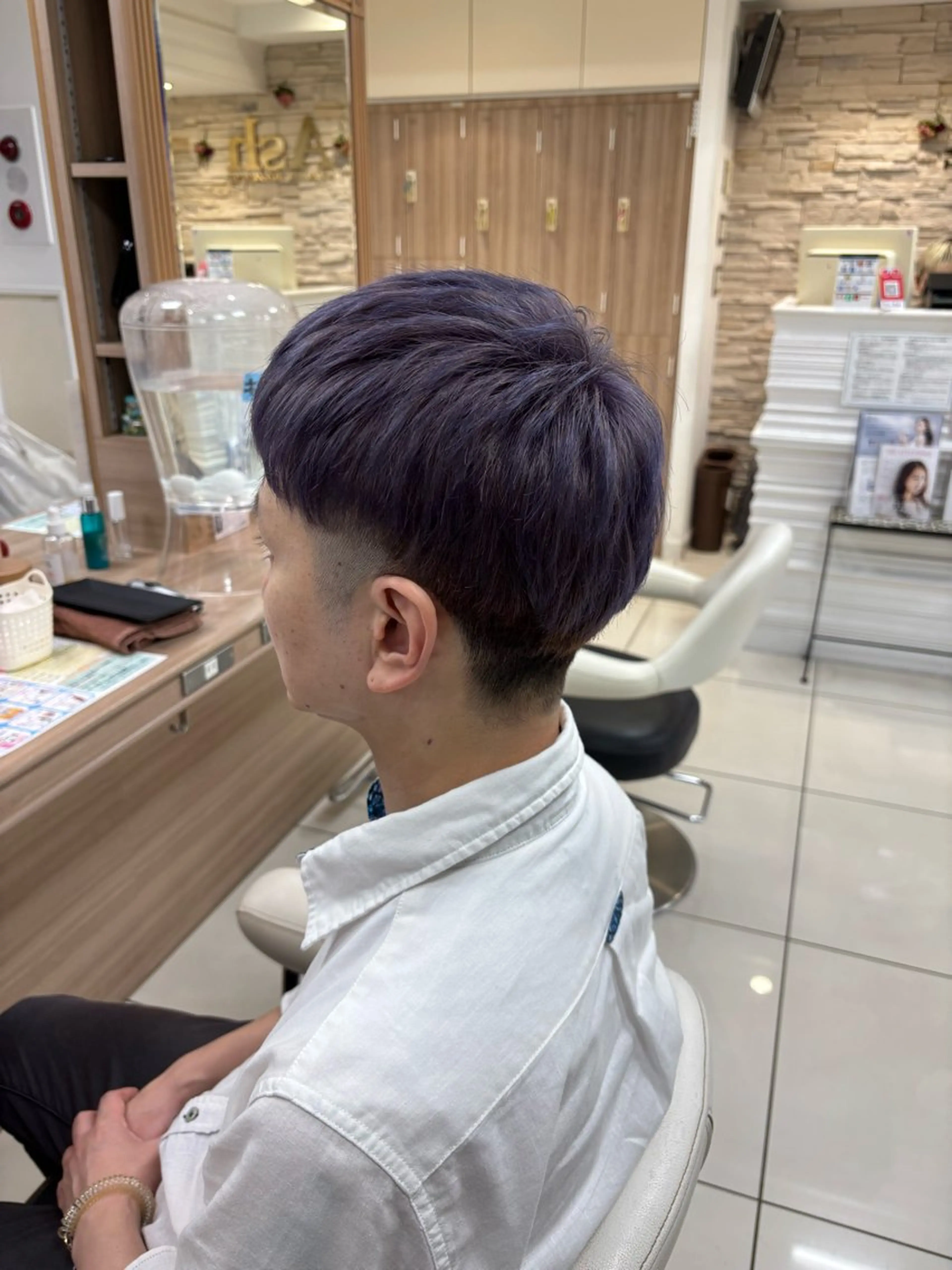 ショート カラー メンズ カット ヘアカラー トリートメント 藤井 花梨のヘアスタイル