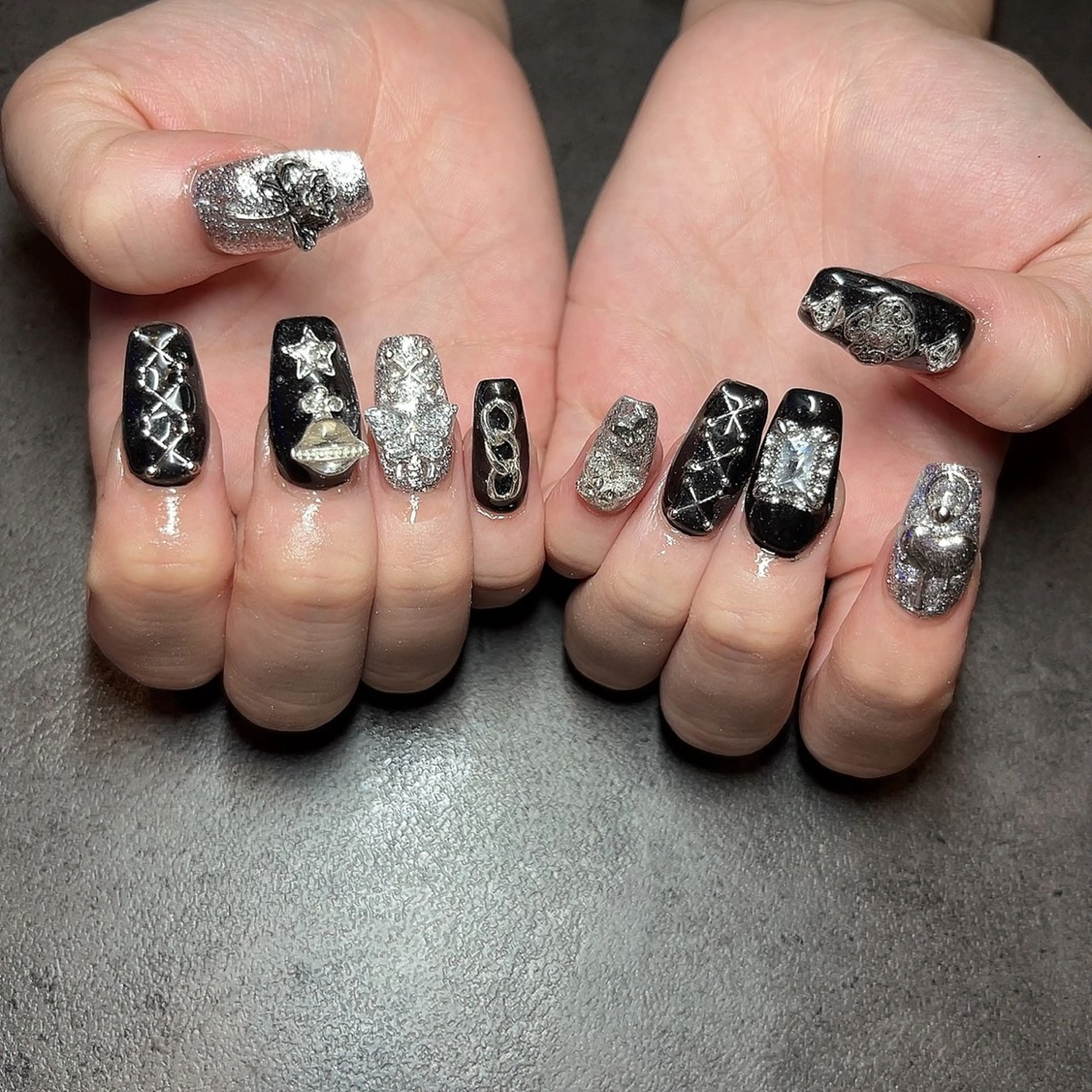 ネイル ジェルネイル ハードジェル スカルプネイル しば まなみのネイルデザイン