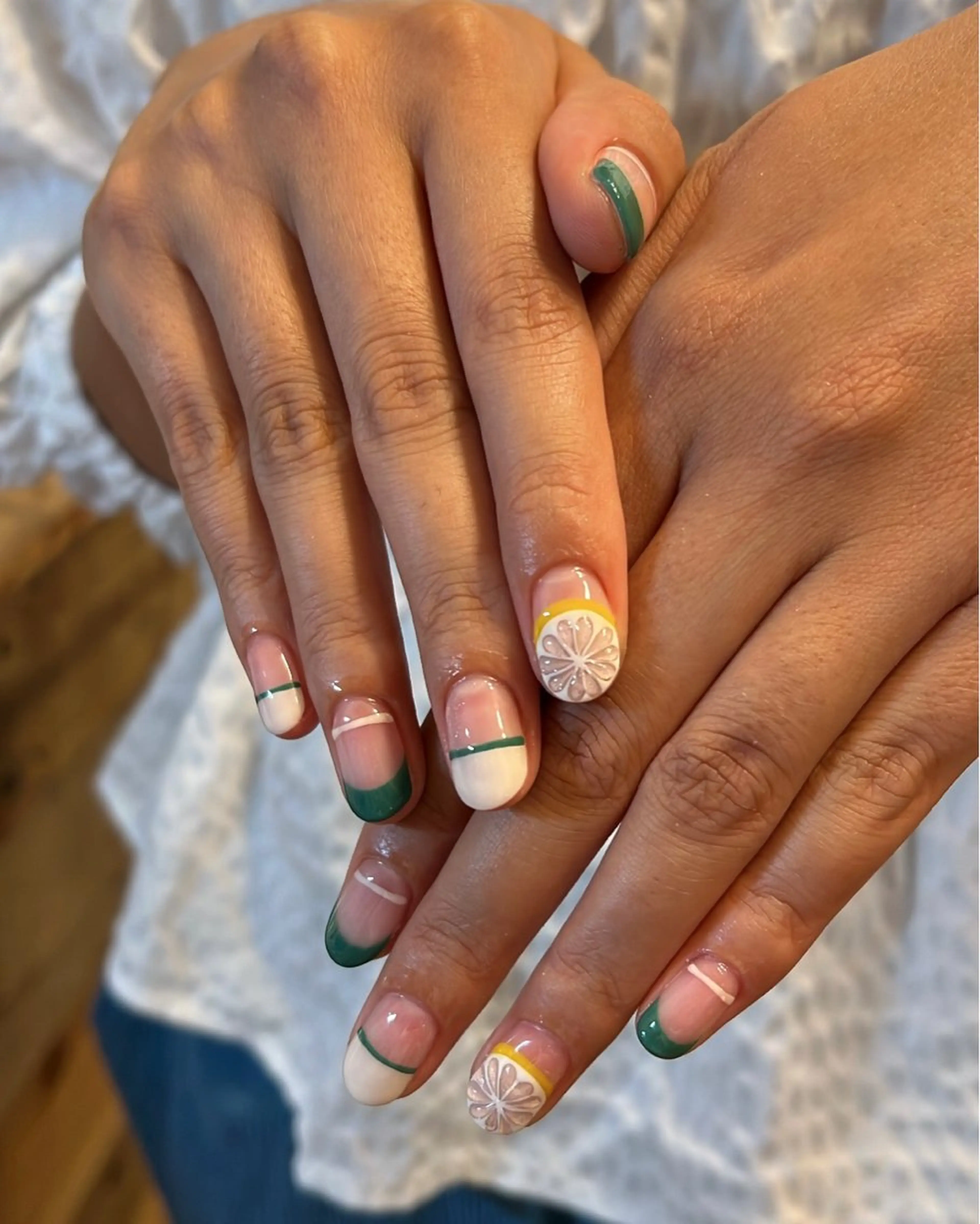 ネイル ハンドネイル フットネイル ハンドケア Nes.Nail所属・Miyagi Asamiのネイルデザイン