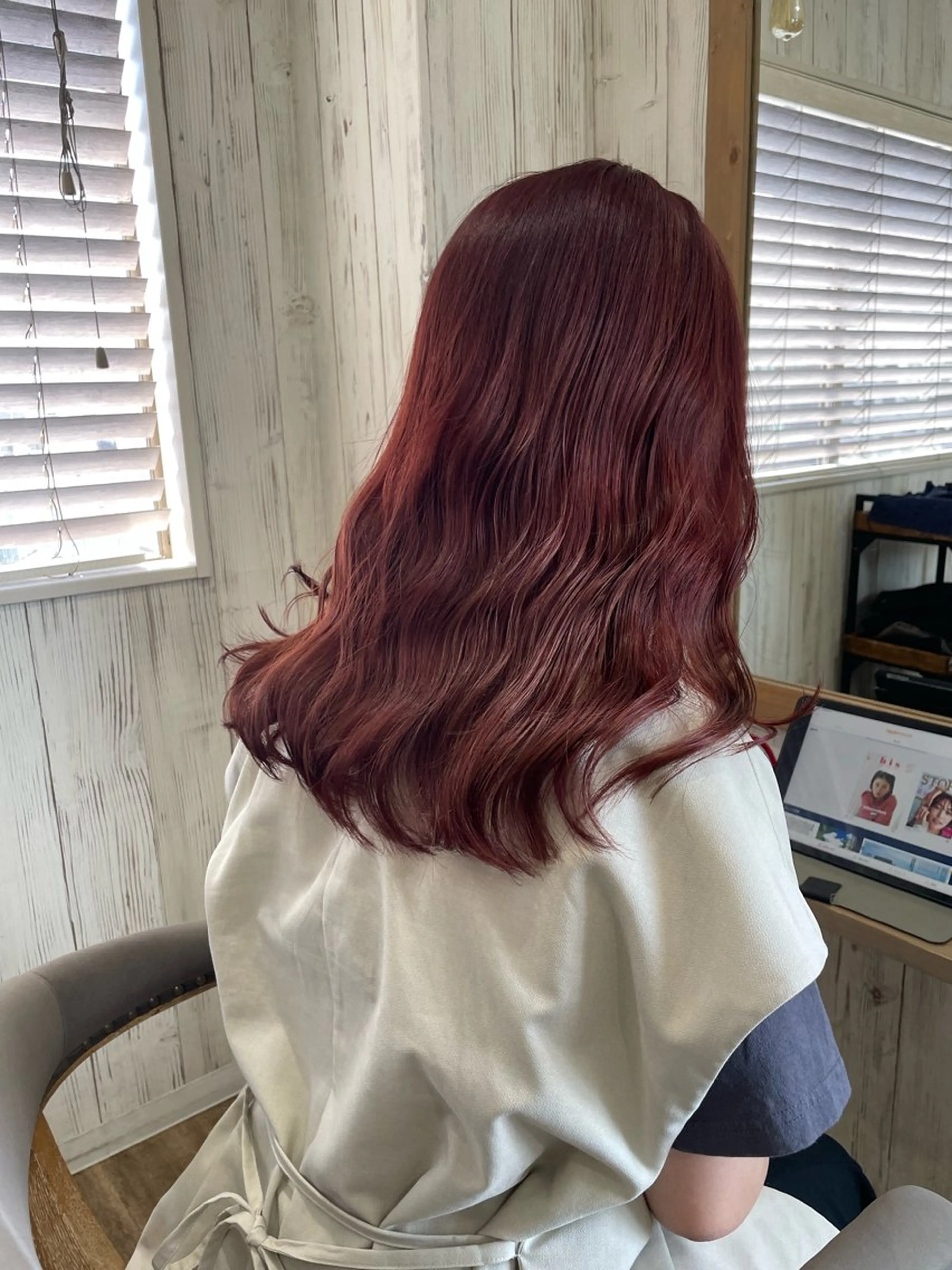 セミロング カラー ブリーチ ブラウンカラー レッドカラー レッドブラウン 艶カラー特化💎 梅村晋平のヘアスタイル