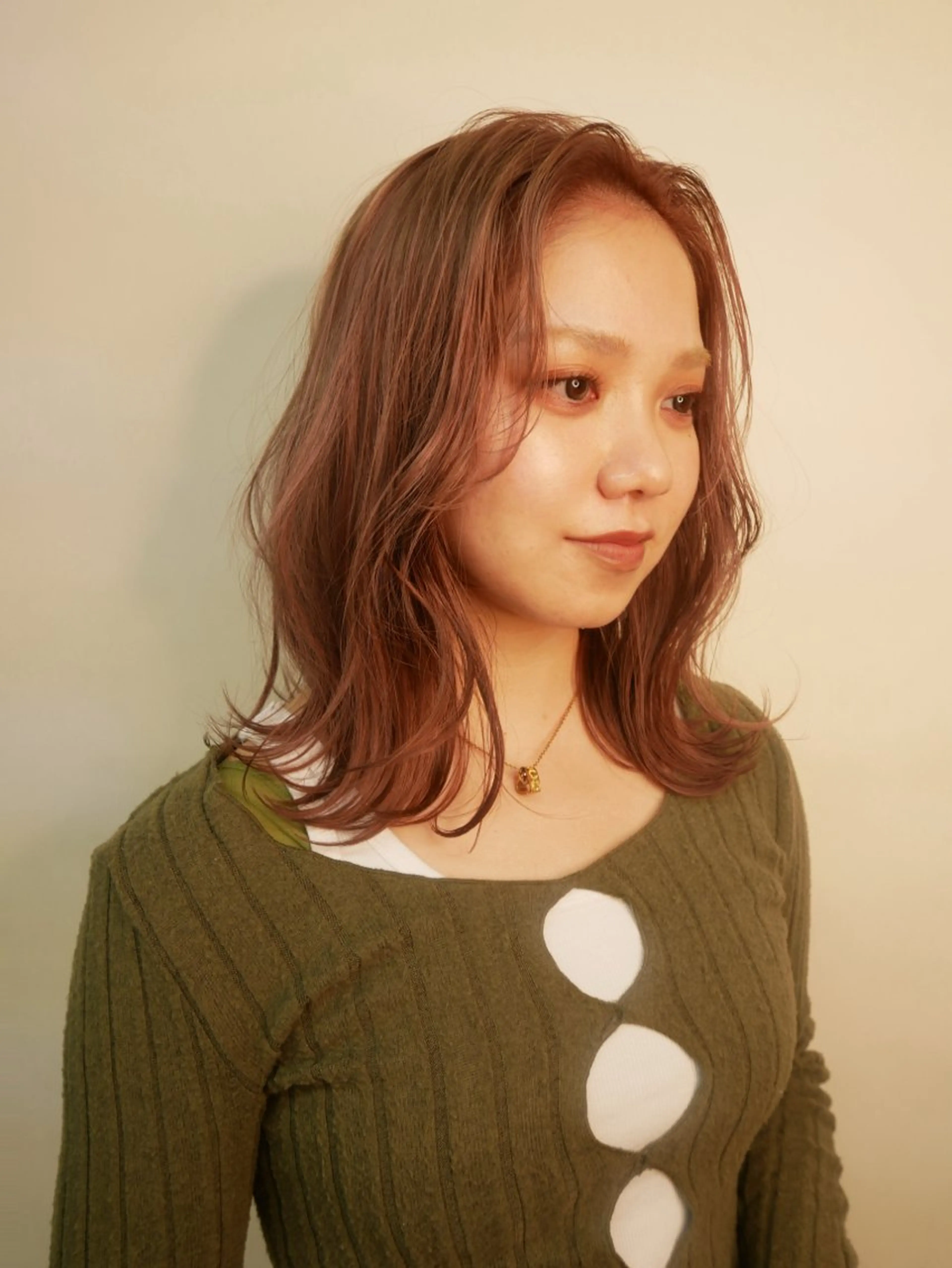 ミディアム カラー ヘアカラー 森田遥奈/透明感カラ ー/似合わせカットのヘアスタイル