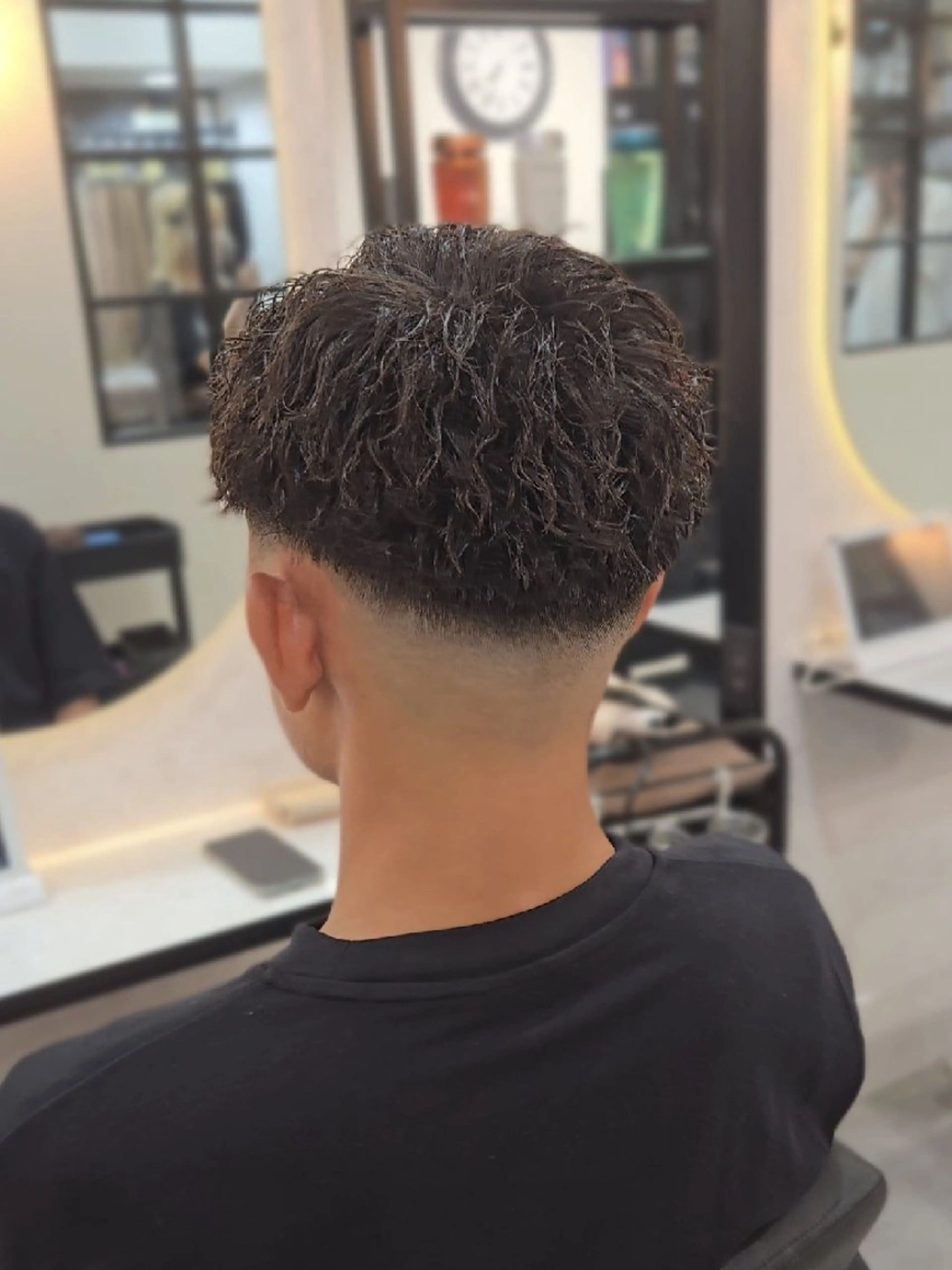 メンズ ショート メンズパーマ メンズツイストパーマ ツイストパーマ カット パーマ ヘアセット Lapis 名古屋駅前店所属・LEN名古屋/パーマ メンズ特化美容師のヘアスタイル