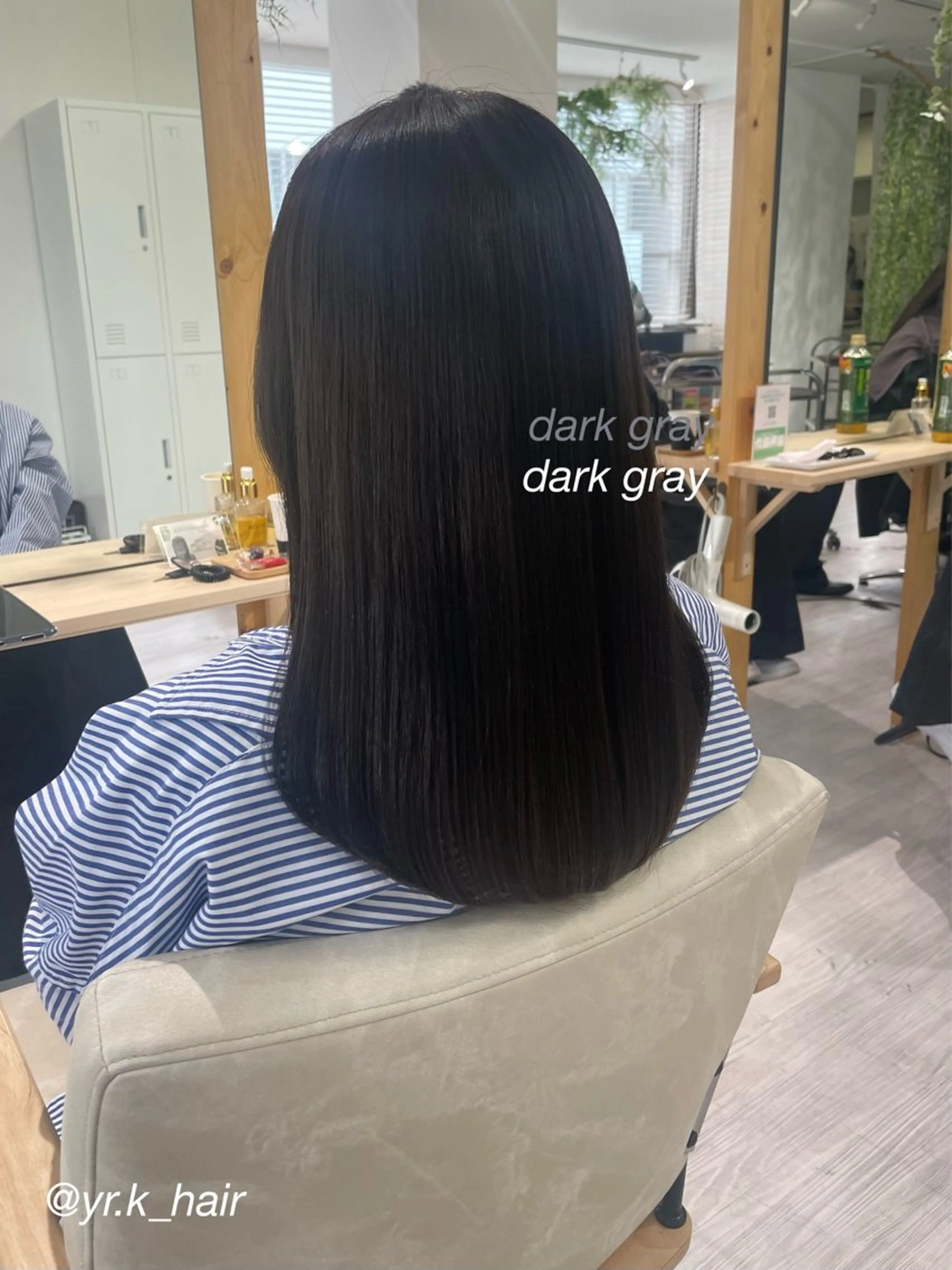 セミロング カラー ダークグレー ヘアカラー トリートメント 赤味消し.髪質改善 🌿𝘠𝘜𝘙𝘐のヘアスタイル