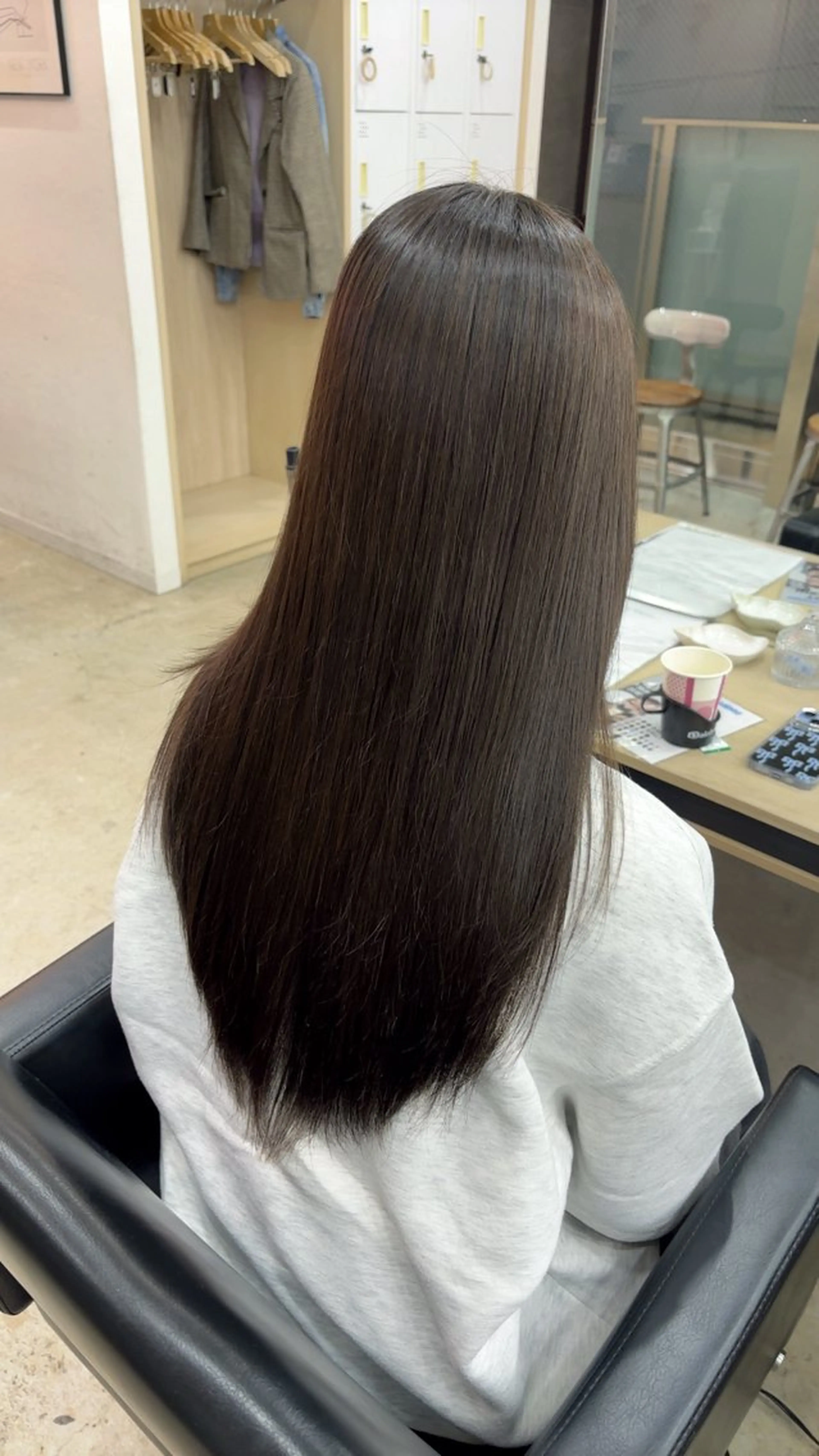ロング パーマ トリートメント カット ヘアカラー 縮毛矯正 トリートメント 🪽髪質改善ストレー ト🤍美羽🤍のヘアスタイル