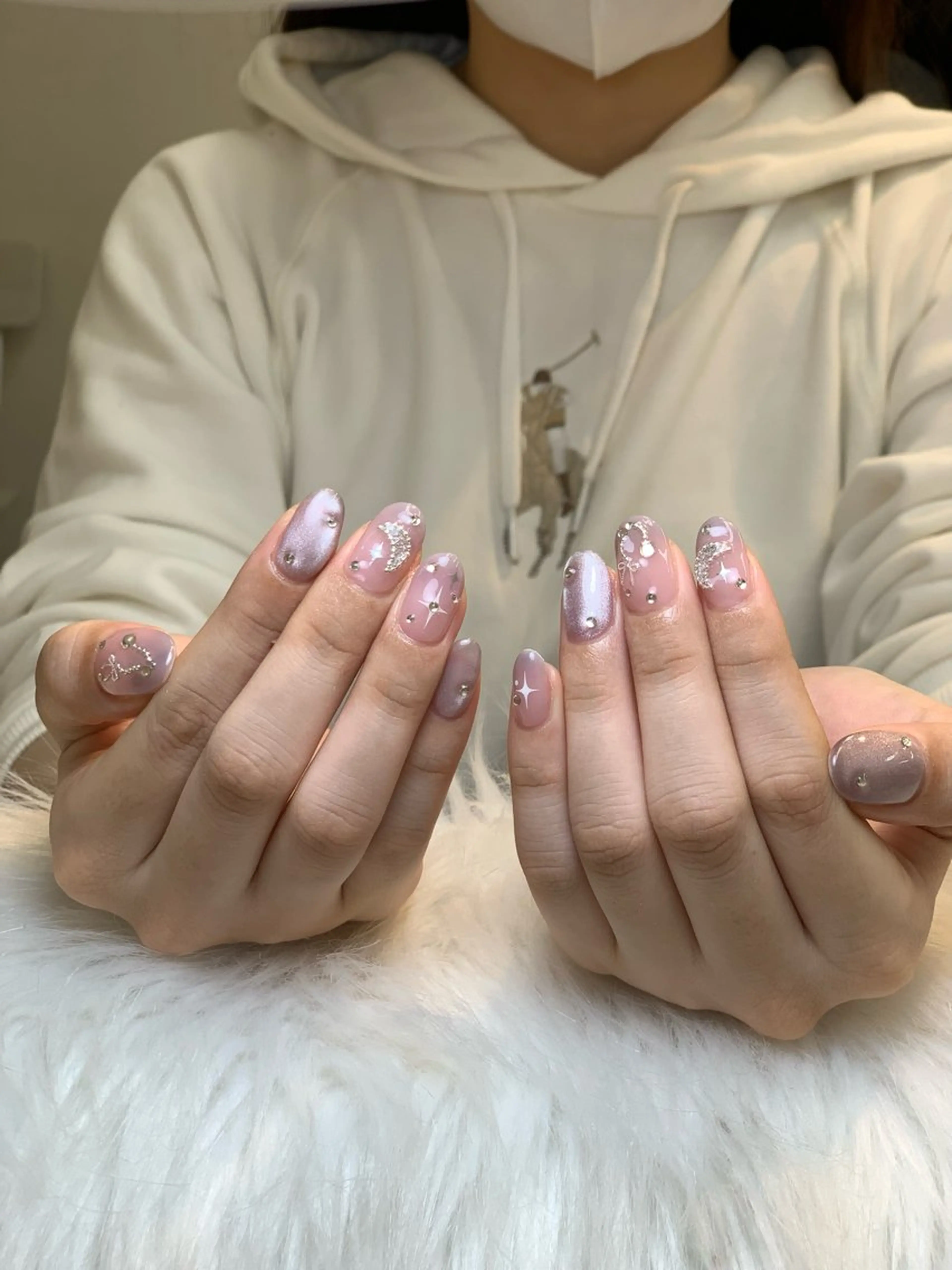 ネイル アートネイル 長さ出し ジェルネイル マグネットネイル ニュアンスネイル ハンドネイル Cloudy Chan Nailのネイルデザイン