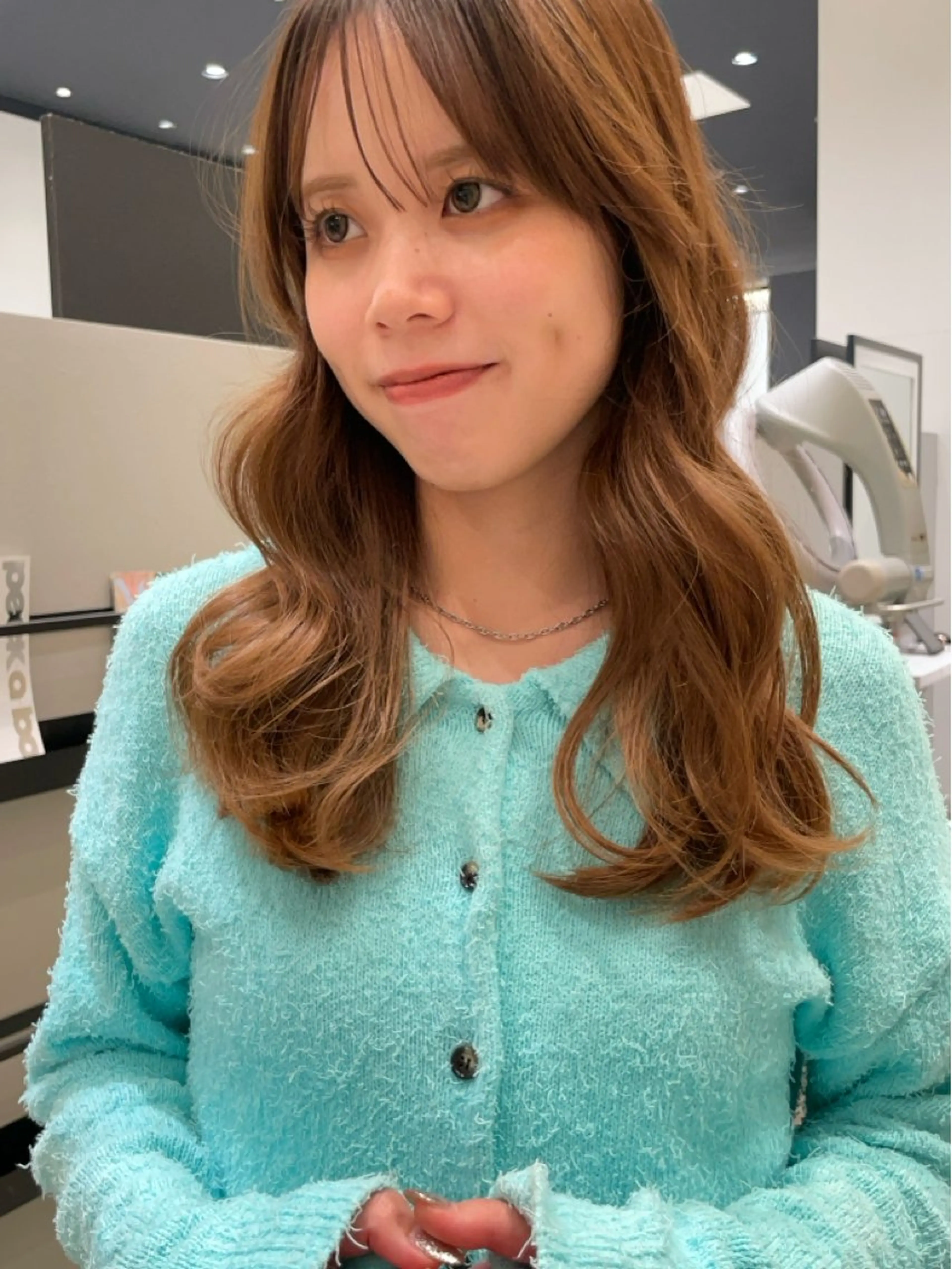 ロング カラー イルミナカラー トリートメント カット ヘアカラー トリートメント k-twoたき✨艶感 カラー／美髪矯正のヘアスタイル