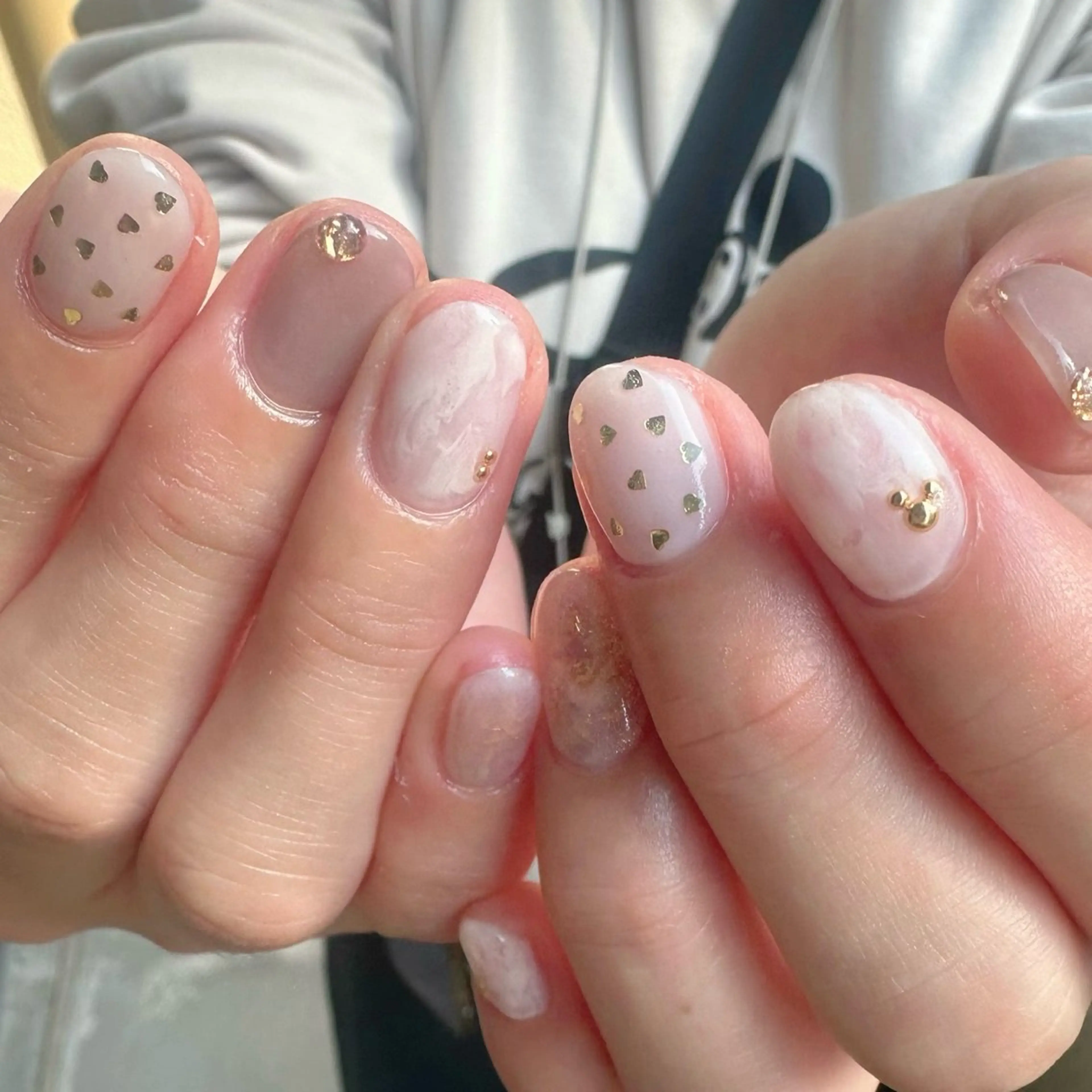 ネイル ハート 氷ネイル・うるうるネイル 韓国ネイル マグネットネイル ニュアンスネイル 🪞KAPE NAIL 🪞のネイルデザイン