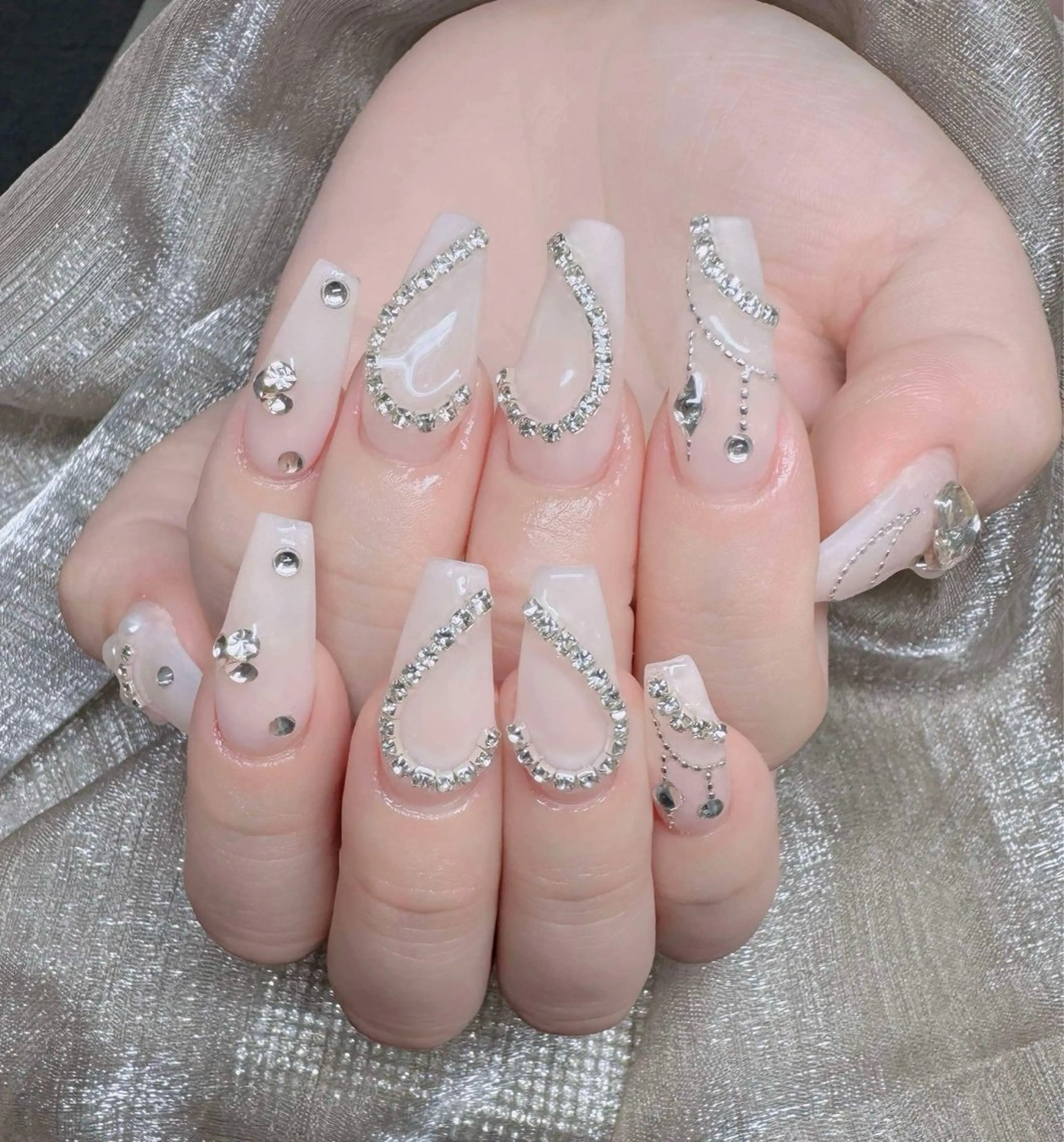 ネイル ロングネイル マグネットネイル リボン 夏ネイル スーパーロングネイル Hani nailsalonのネイルデザイン