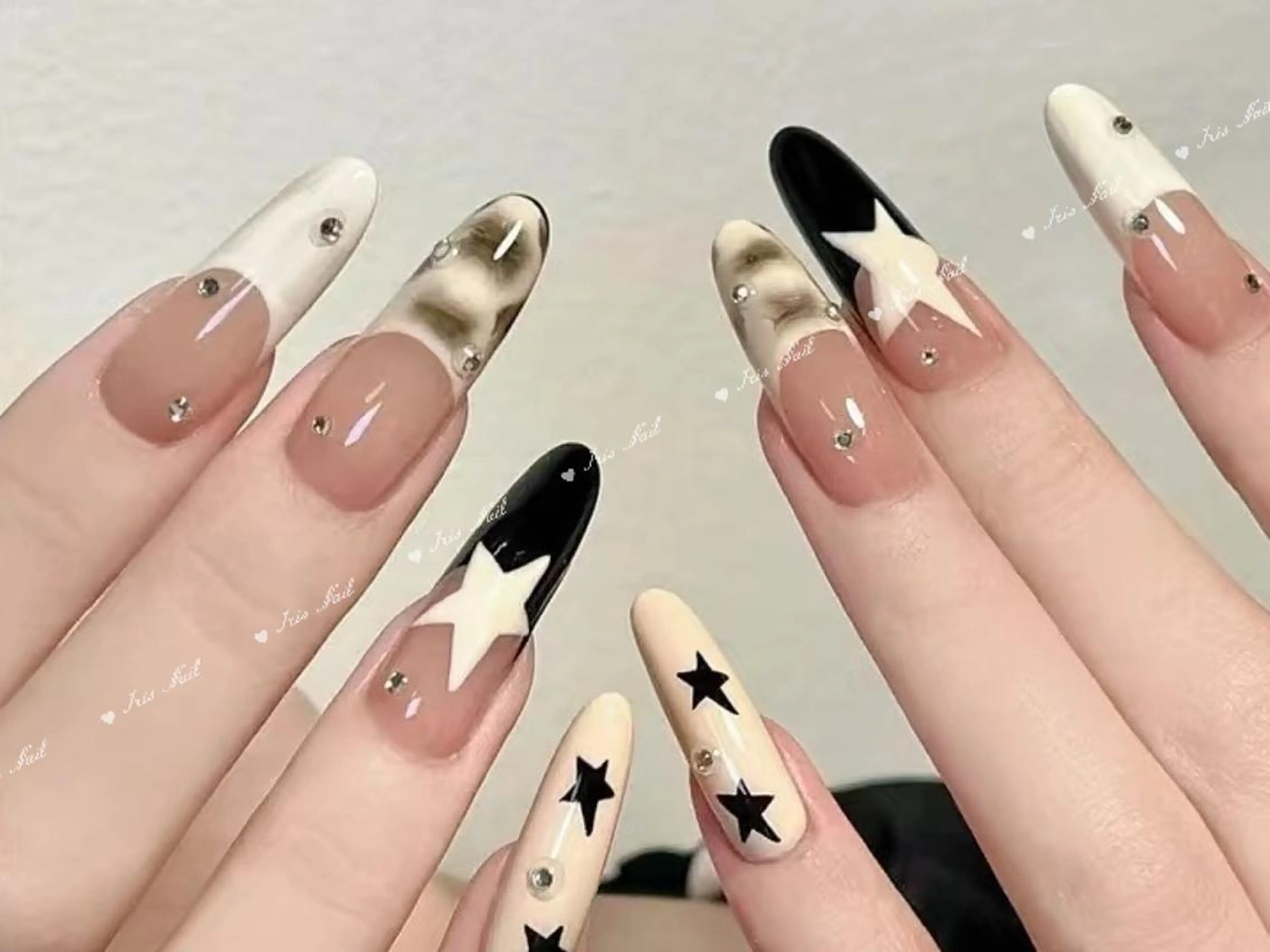 ネイル フレンチネイル ハンドネイル ハンドケア IRIS NAIL大塚のネイルデザイン