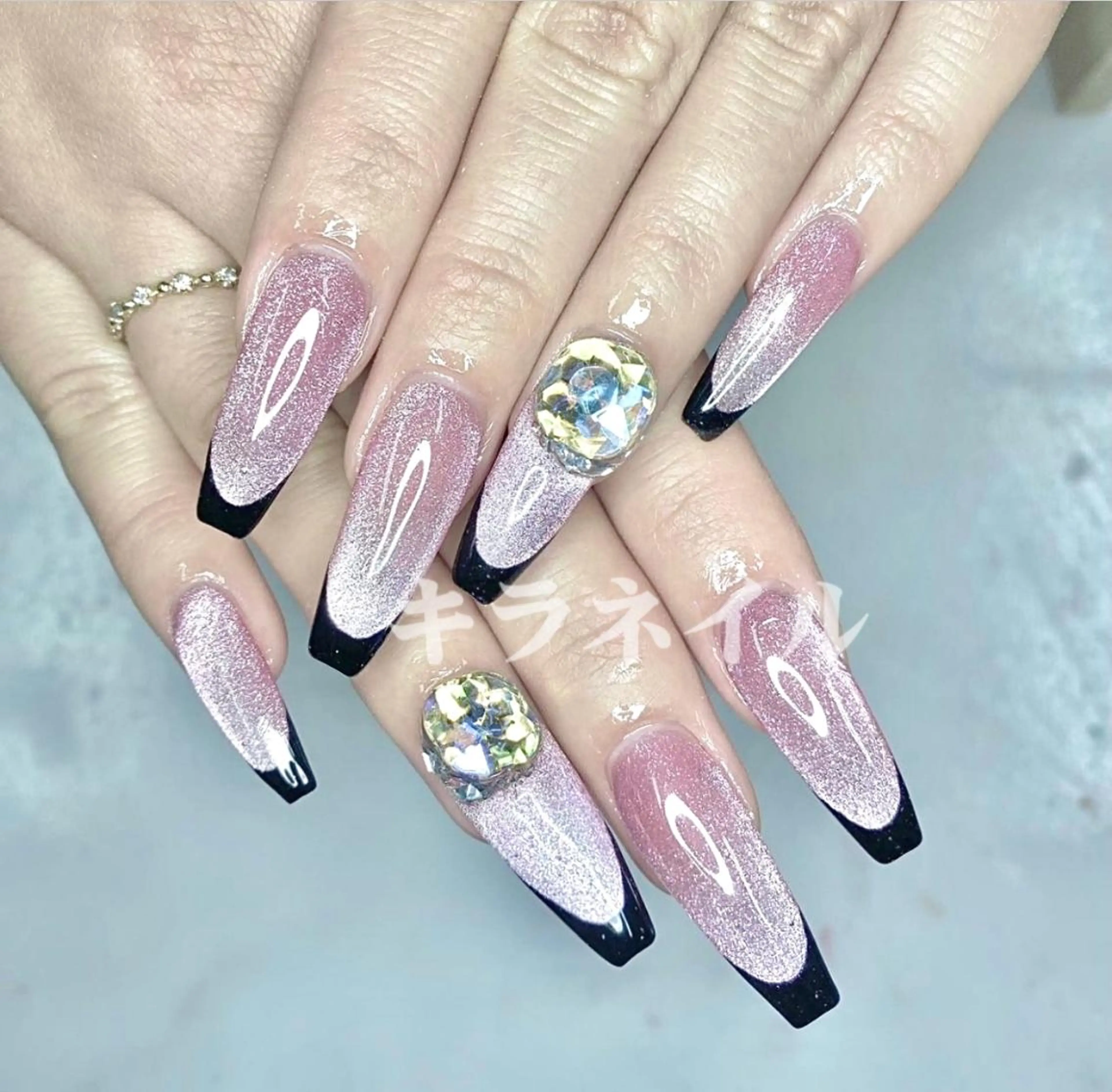 ネイル 🎀KIRA ワンホンネイル✨のネイルデザイン