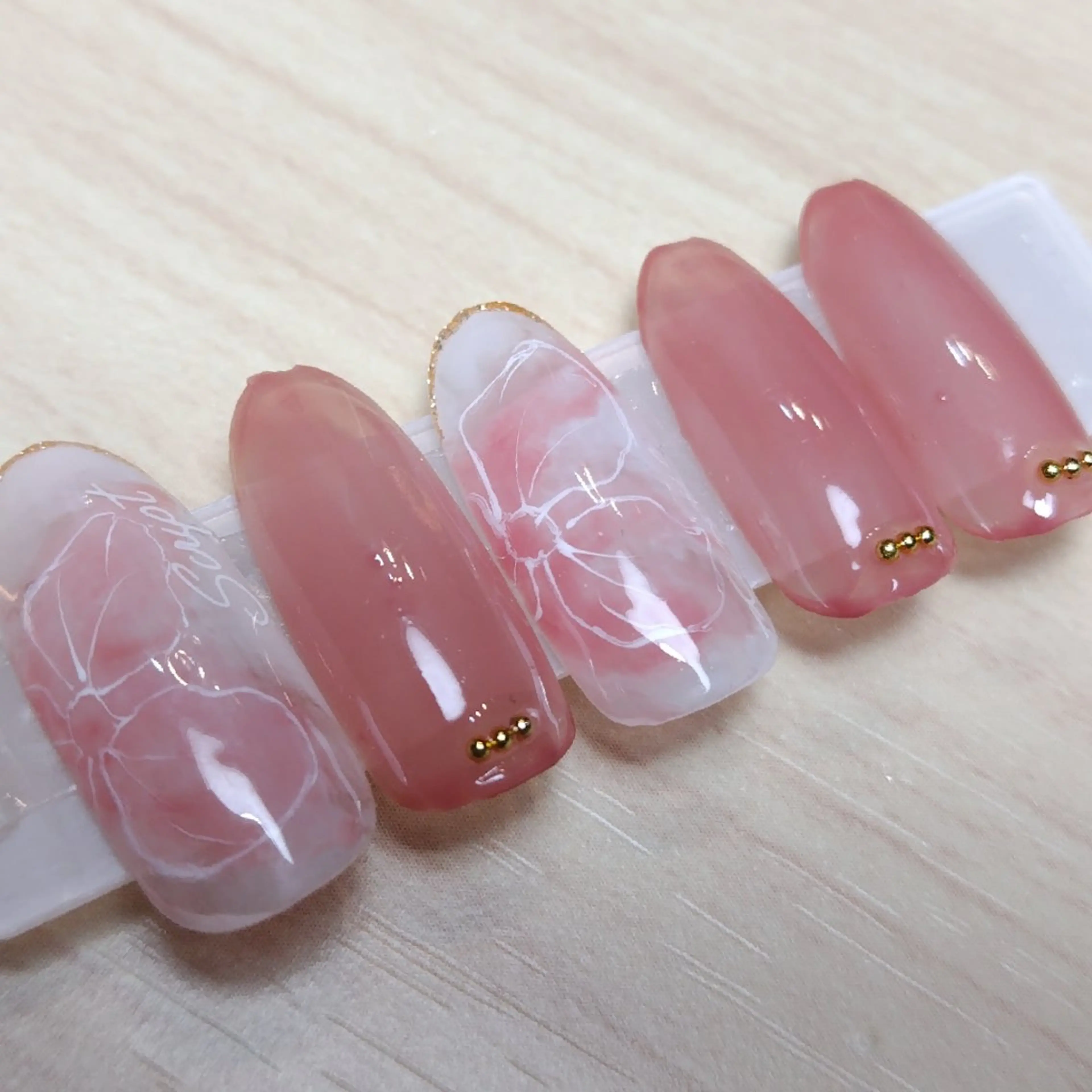 ネイル シンプルネイル ハンドネイル OTAM  nailのネイルデザイン