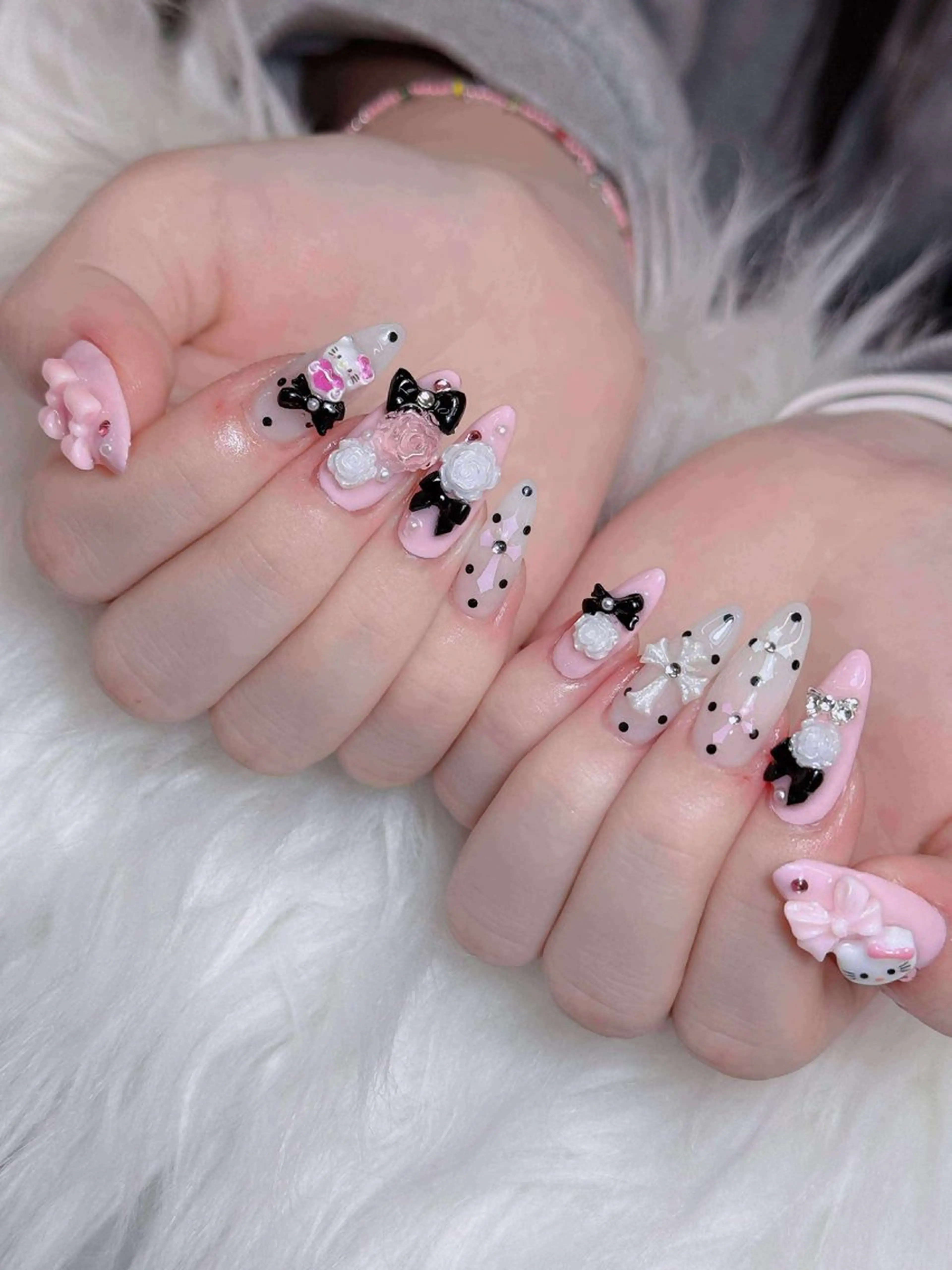 ネイル オーロラネイル チークネイル フットネイル フレンチネイル ハロウィン Lumi Nail 新大久保3‘のネイルデザイン