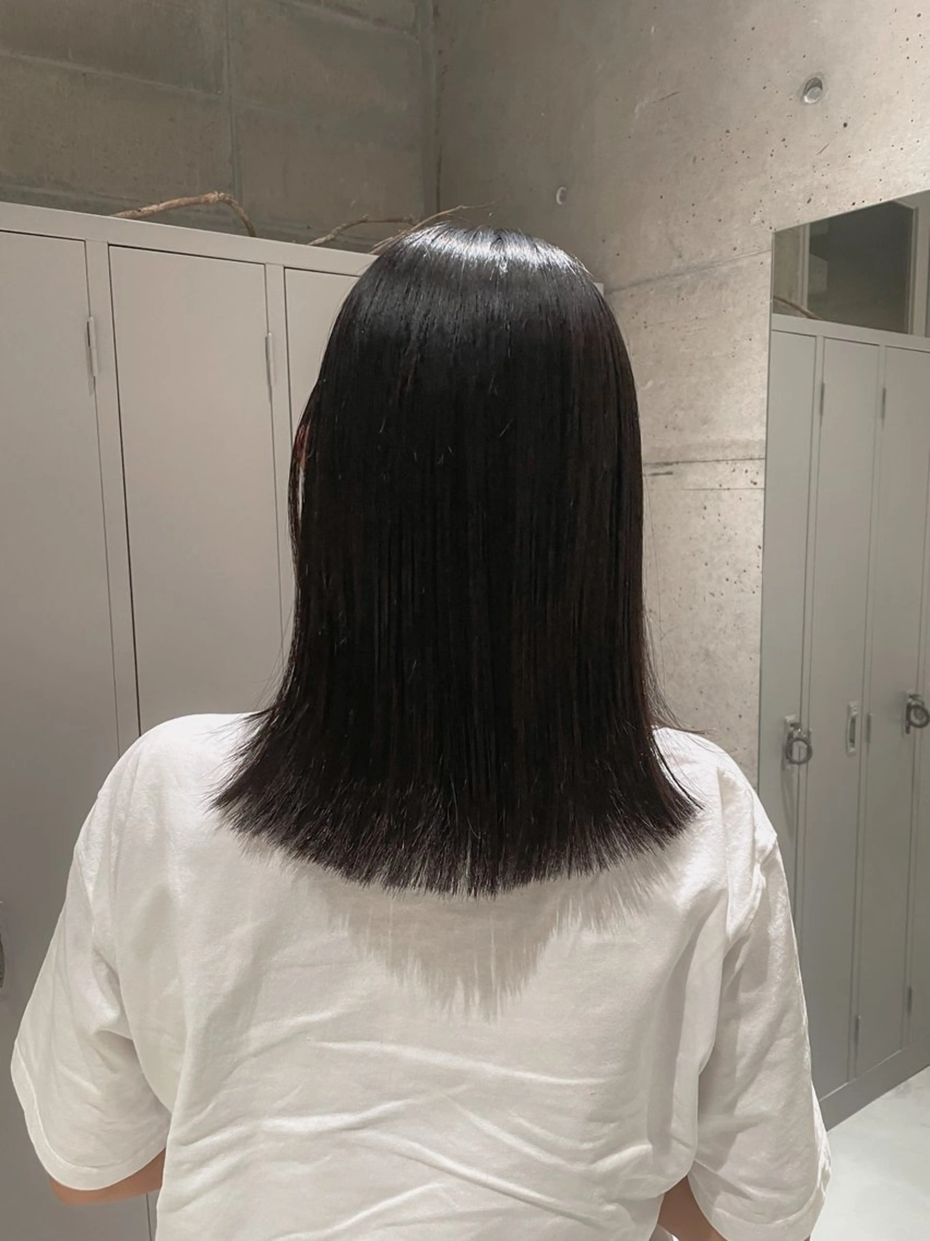 ミディアム カット 縮毛矯正 トリートメント 艶髪推し🌿🫧 yukakoのヘアスタイル