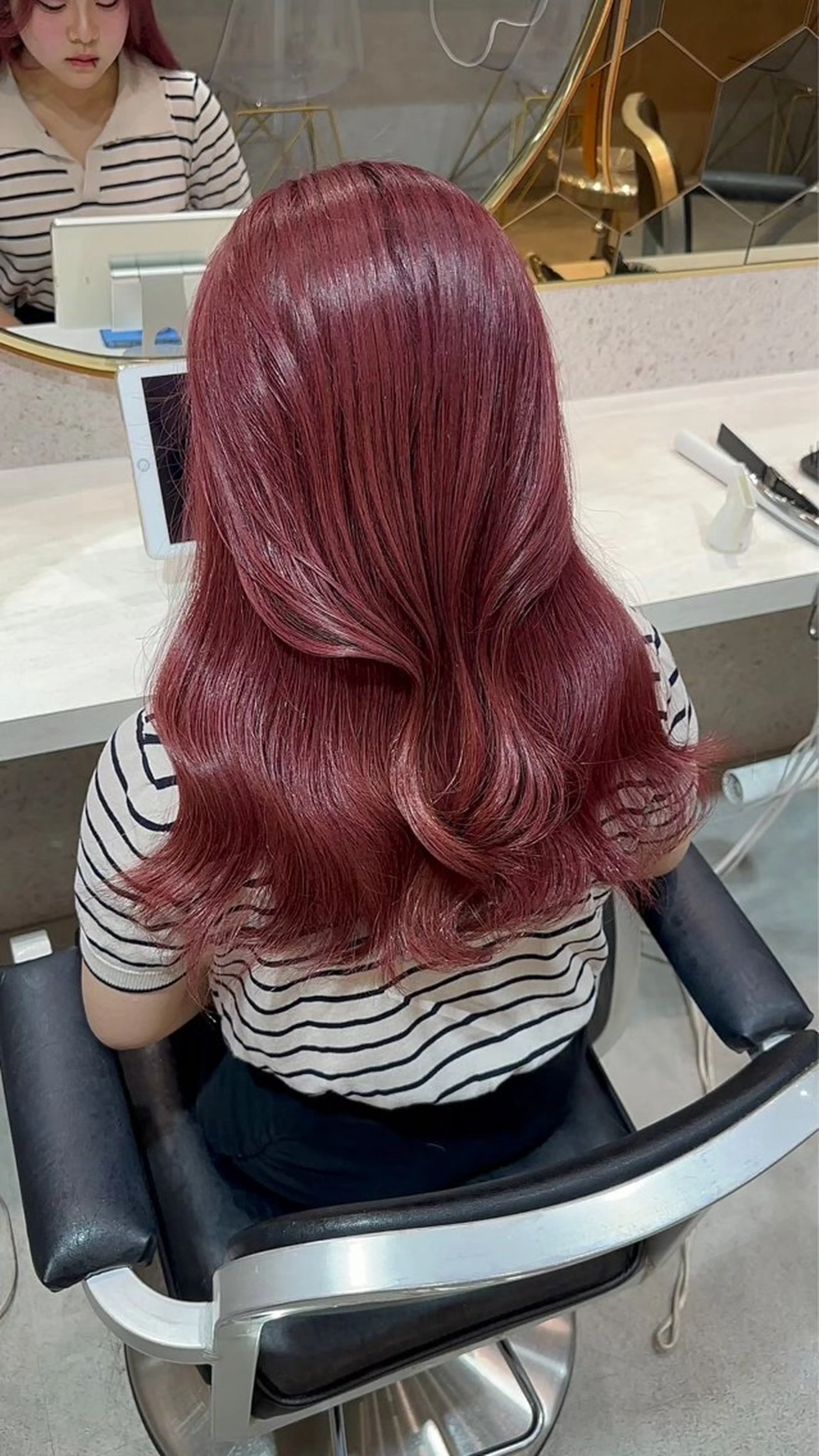 ロング ケアカラー ピンクブラウン カット ヘアカラー トリートメント ヘアセット 新宿/韓国レイヤー/ 顔周りカット松本美晴のヘアスタイル