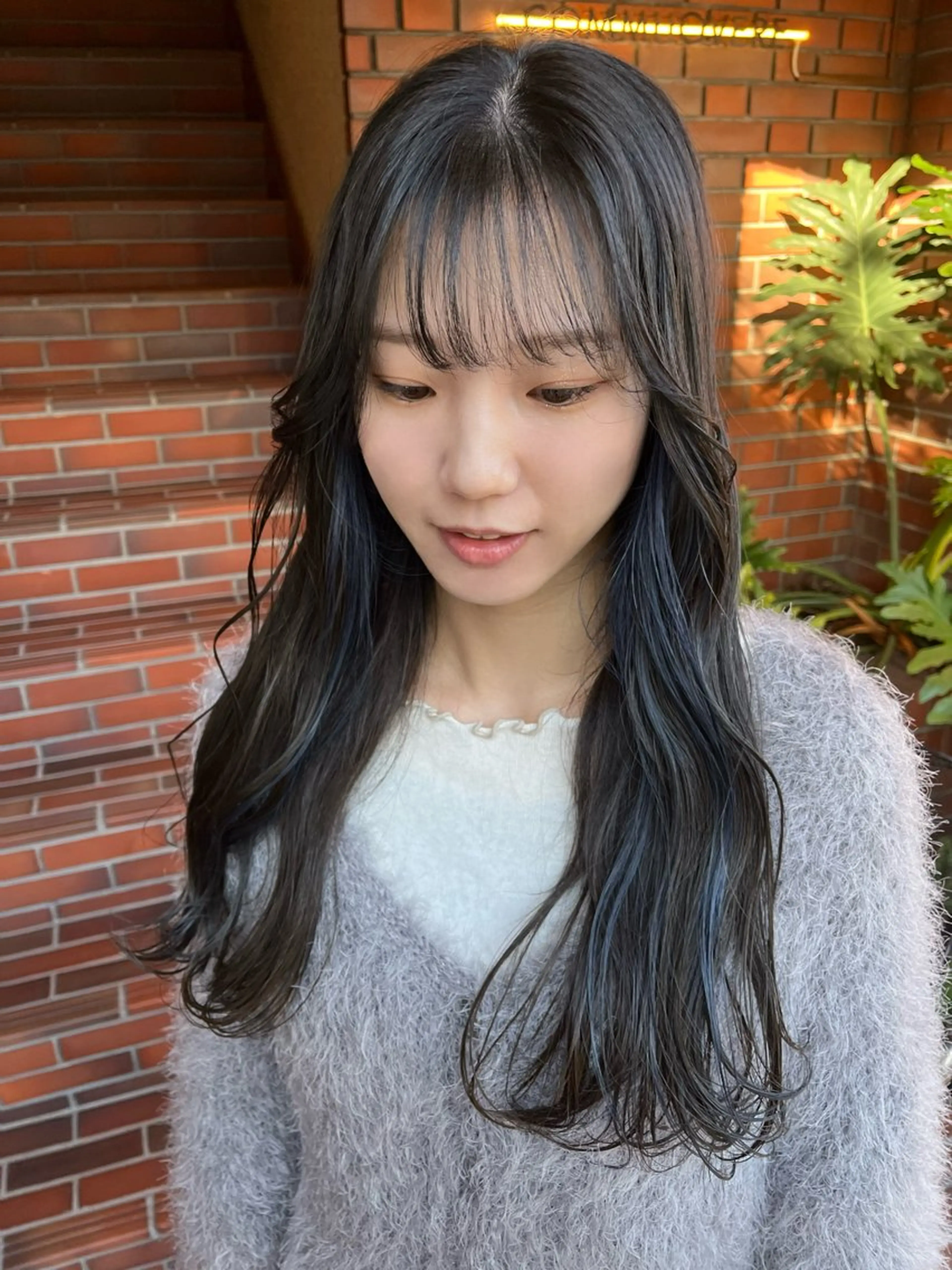 カラー インナーカラー ヘアカラー 凜 (りん)のヘアスタイル