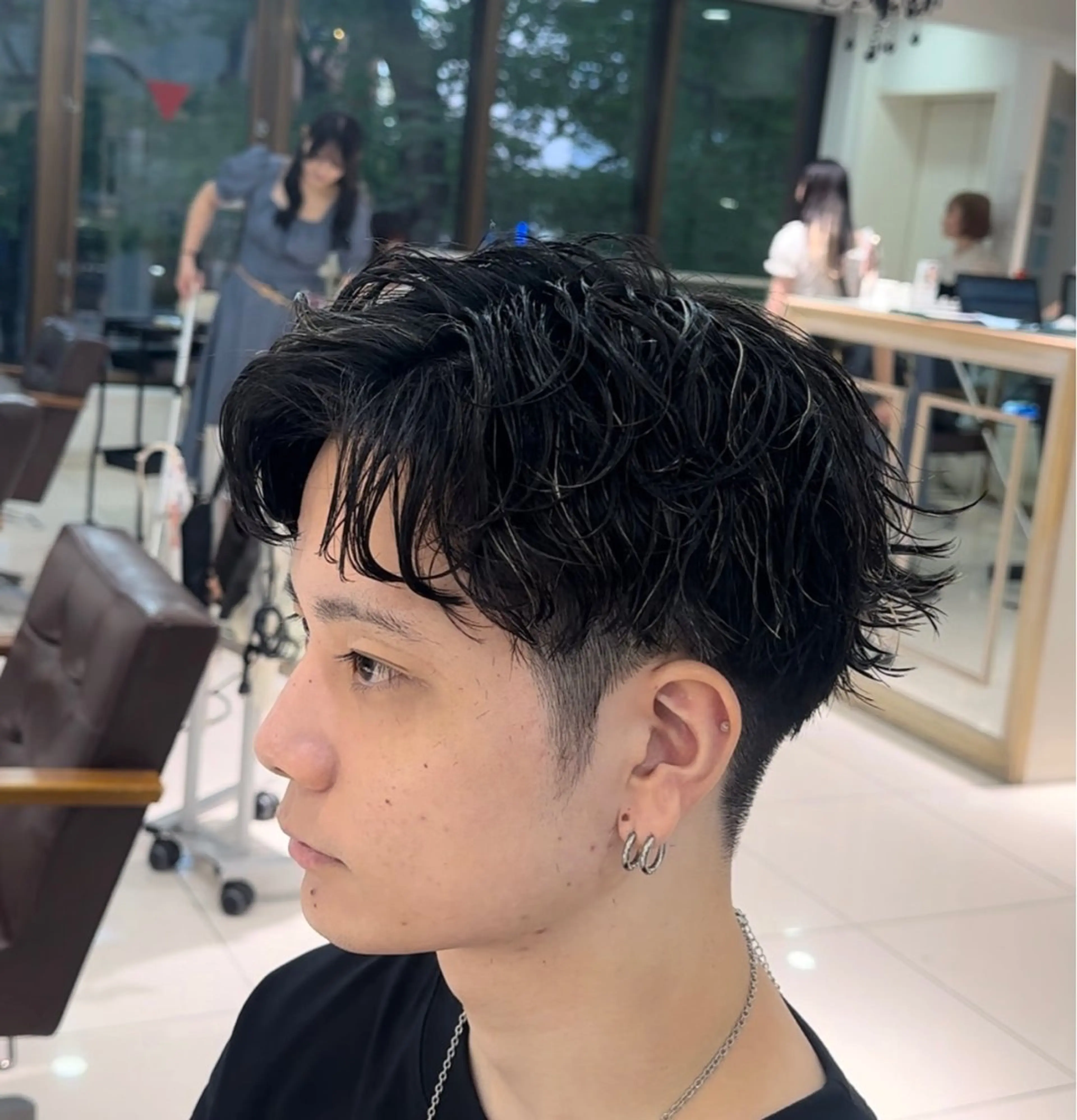 メンズ カット パーマ 岐津公太 メンズ縮毛矯正のプロのヘアスタイル