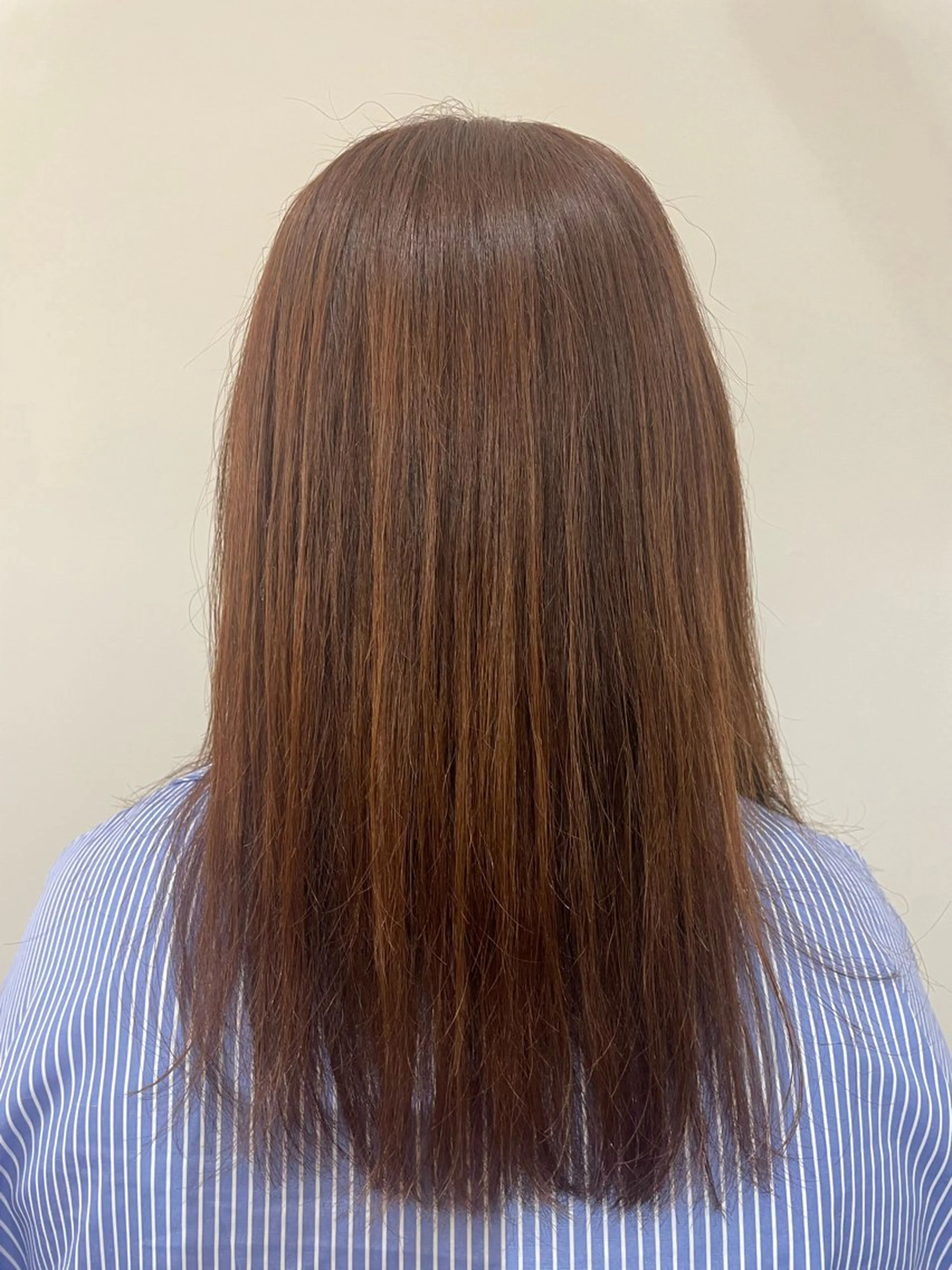 カラー ブラウンカラー オレンジ オレンジブラウン THE LAND所属・釘町 恵美里のヘアスタイル