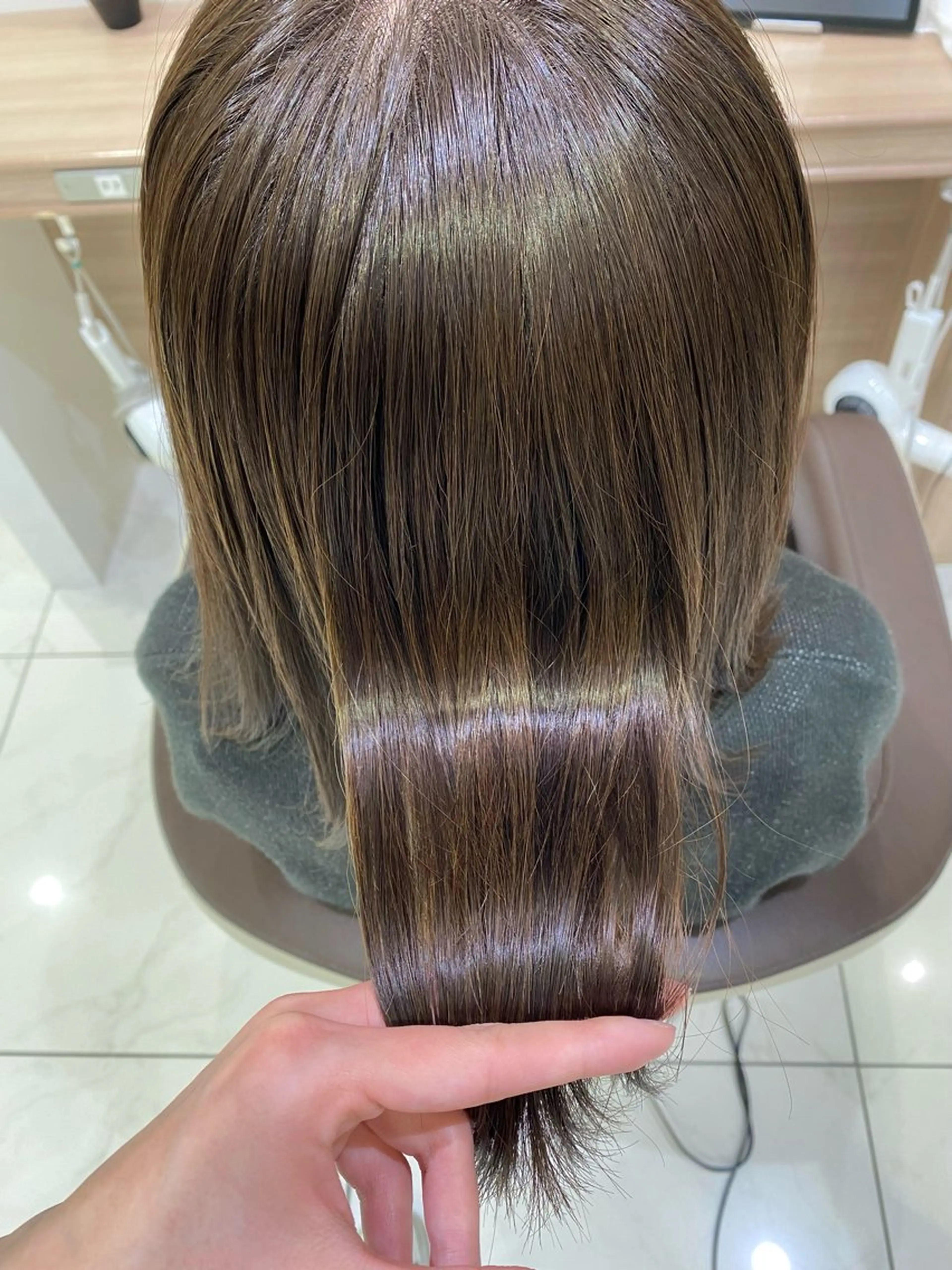 ミディアム カラー ヘアカラー 奥村 美郁子のヘアスタイル