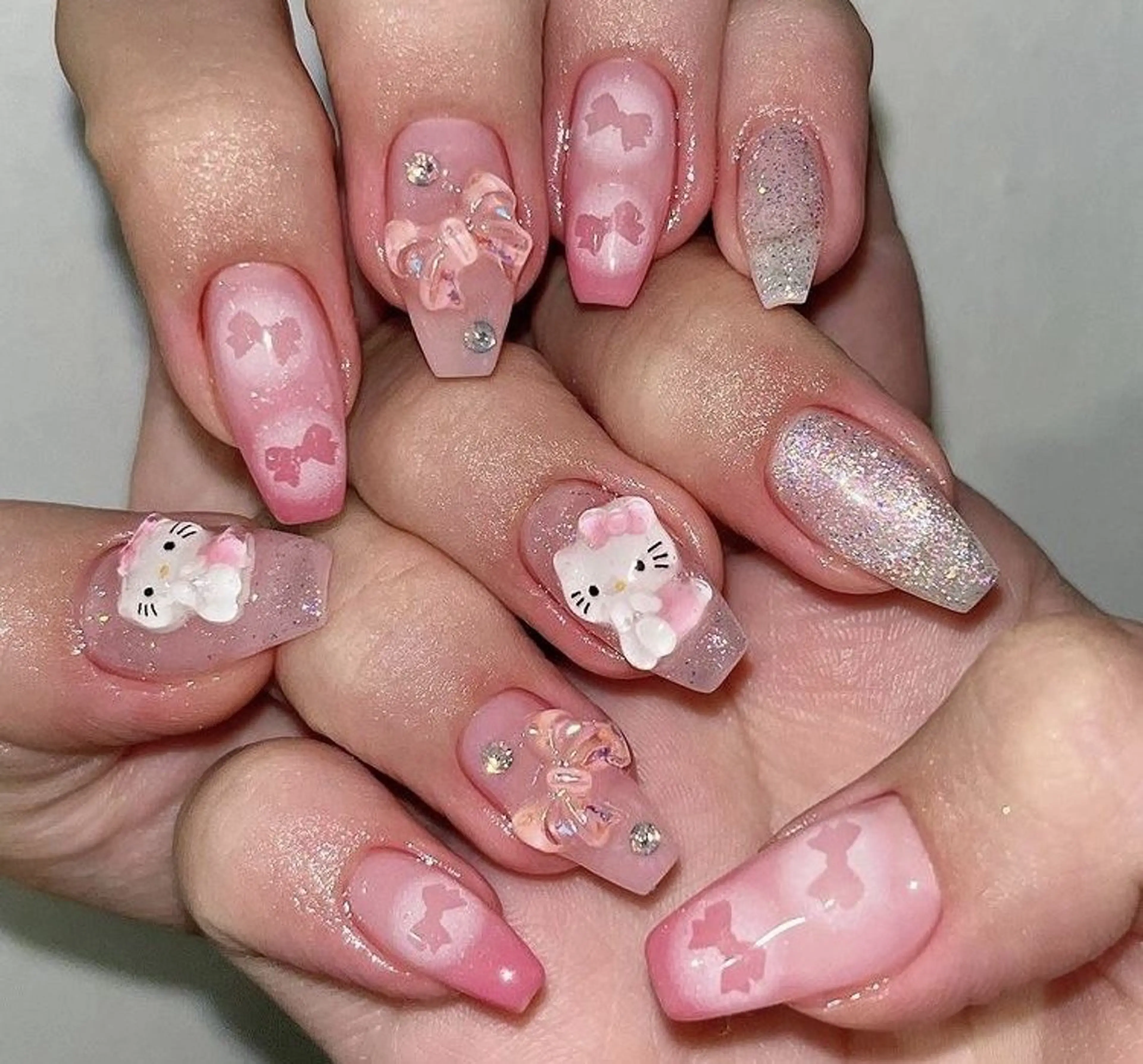 ネイル 長さ出し フレンチネイル グラデーション 卒業式 マグネットネイル ハンドネイル MIHANA NAILのネイルデザイン
