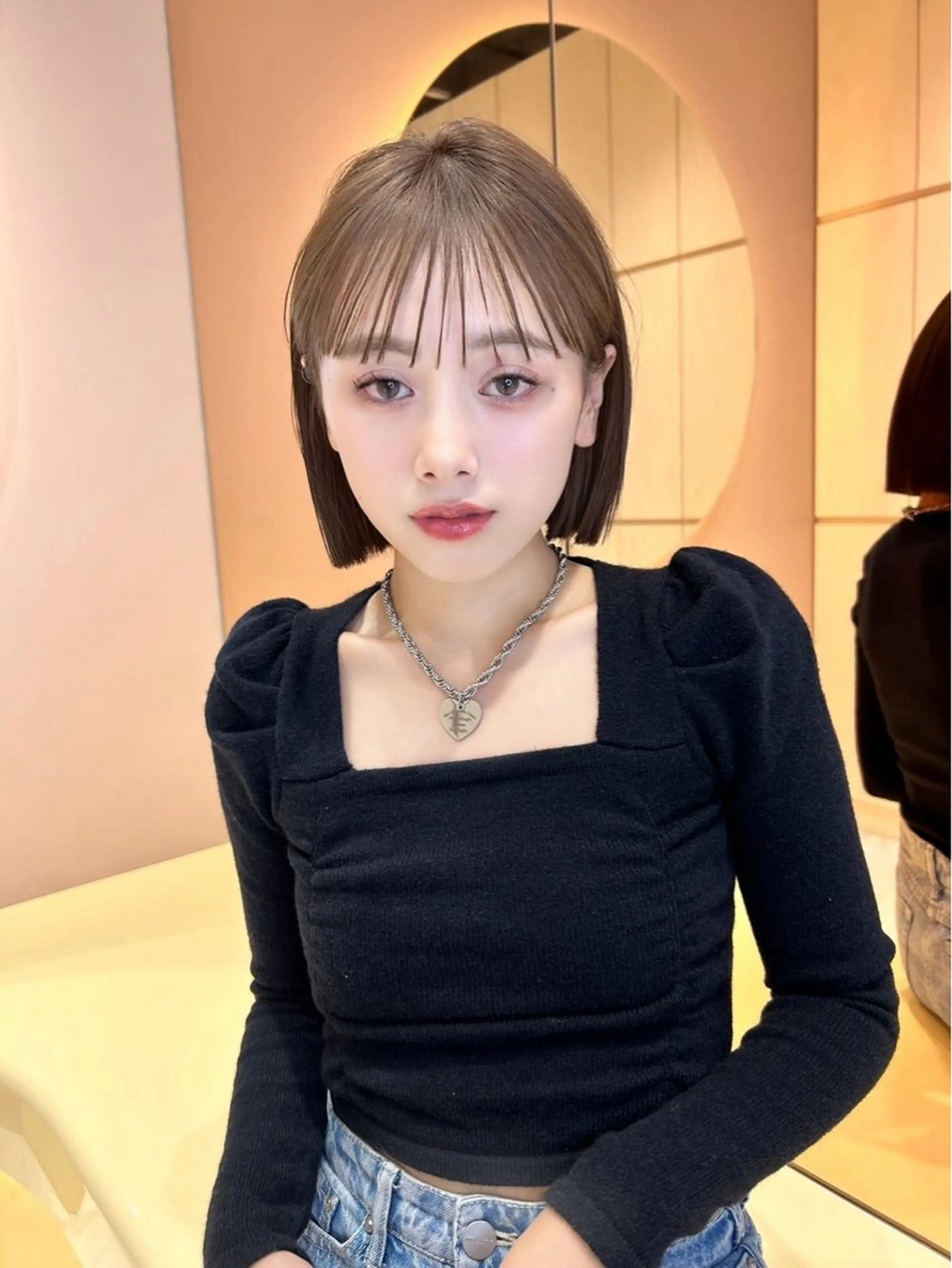 ミディアム カラー ヘアアレンジ カット ヘアカラー トリートメント ヘアセット 🇰🇷韓国ヘア 髪質改善yamatoのヘアスタイル