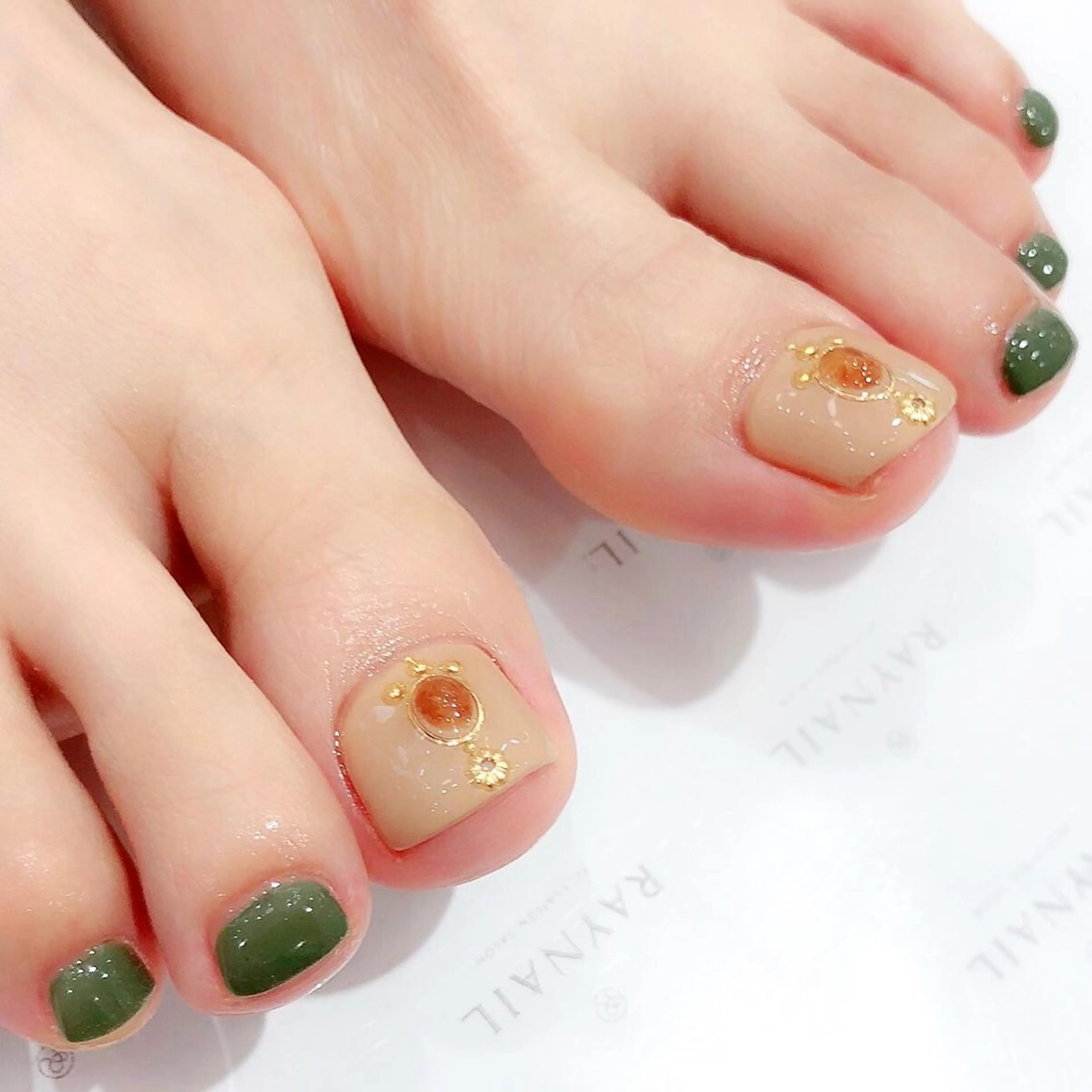 ネイル nailist Naomiのネイルデザイン