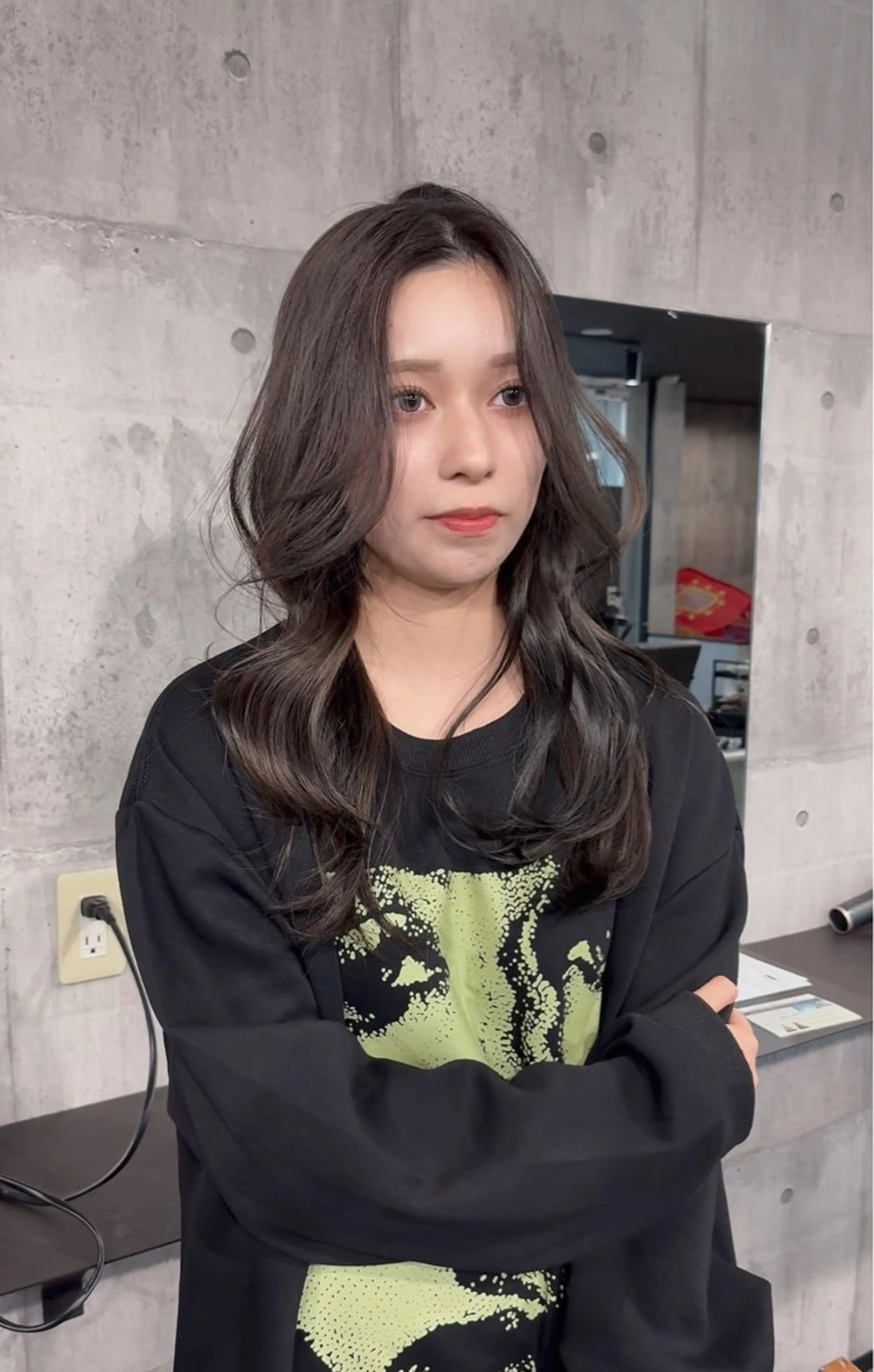 セミロング くびれヘア レイヤーカット カット ヘアカラー トリートメント REGOLITH （レゴリス）所属・山田隆成/韓国カット バレ、ハイライト得意のヘアスタイル